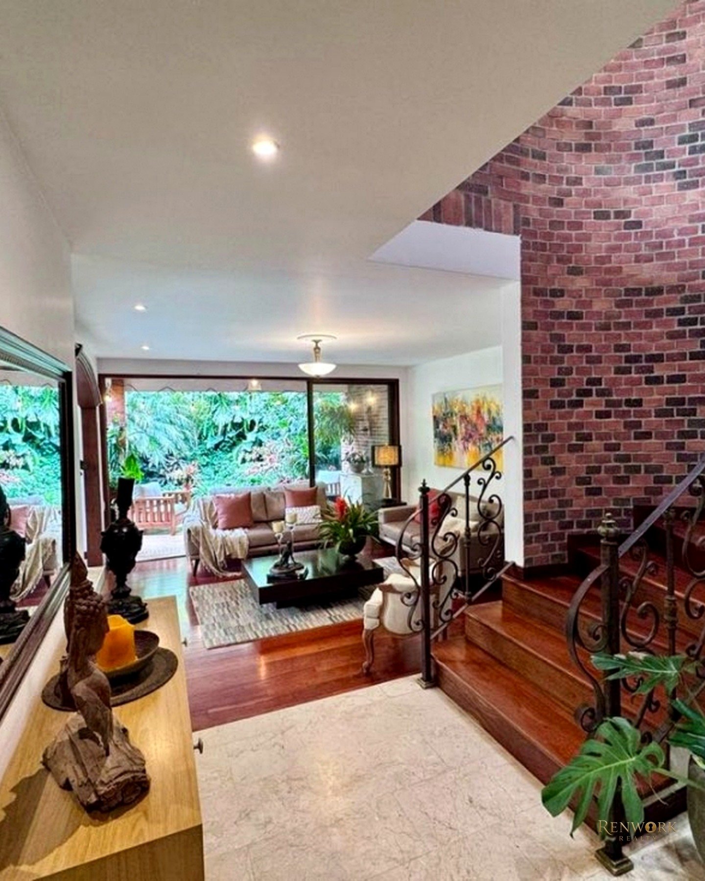 VENTA - CASA TRADICIONAL EN EL POBLADO PARTE ALTA DE 220 M² · foto 6