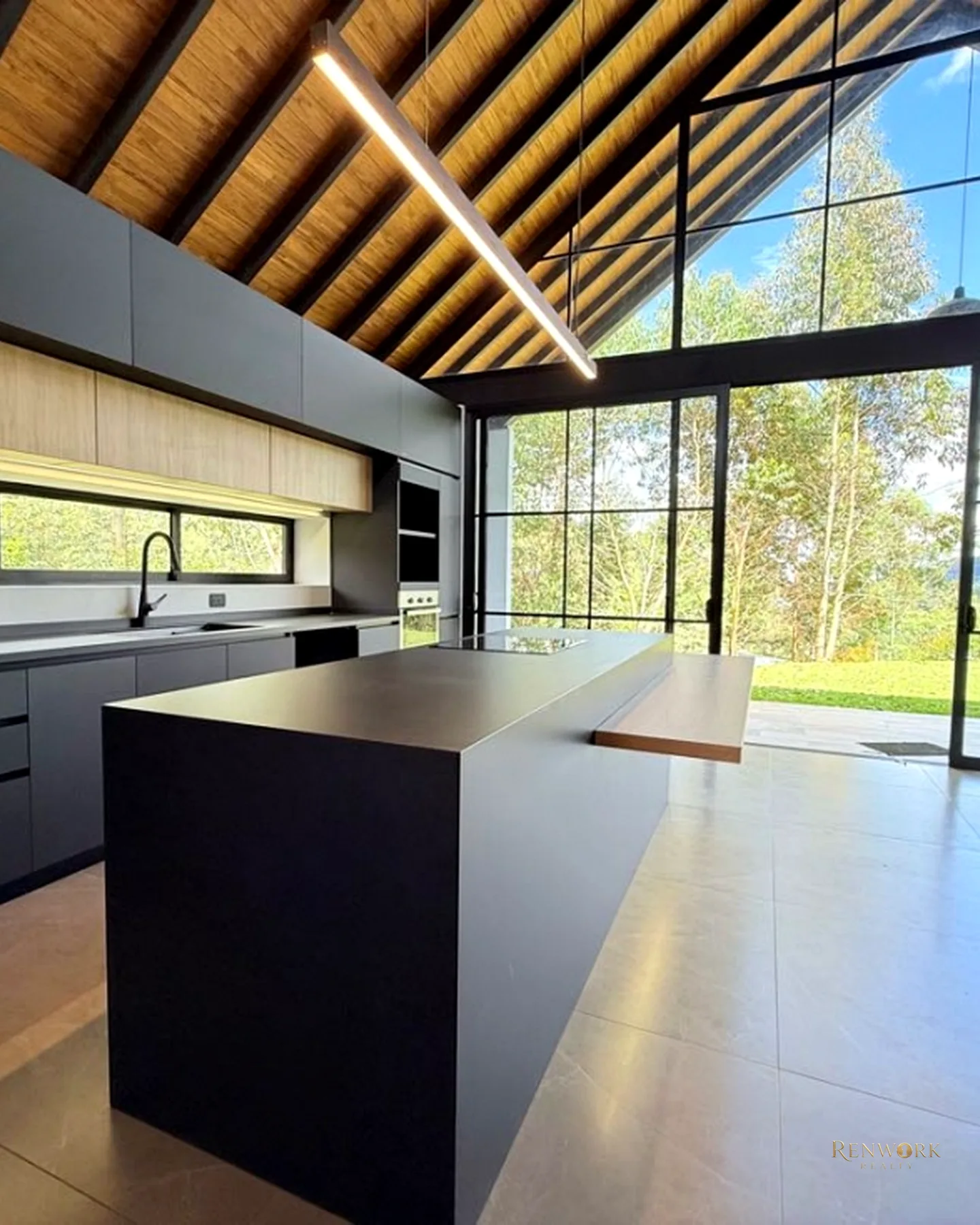 VENTA CASA UN SOLO NIVEL DON DIEGO EL RETIRO 278 M2 LOTE 1750 M2 · foto 3