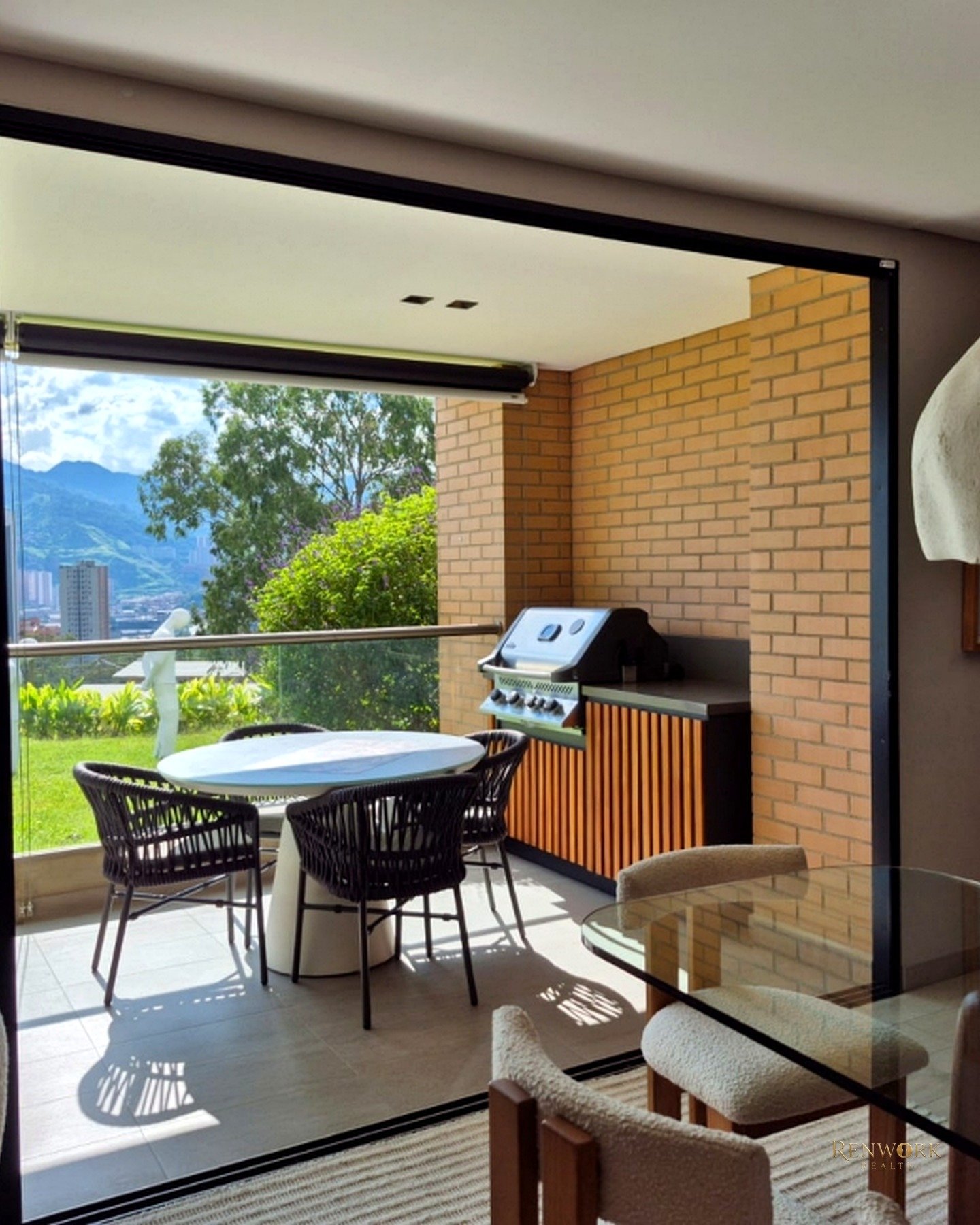 VENTA CESION DE DERECHOS SELECTO APARTAMENTO EN LOS BALSOS, POBLADO · foto 4