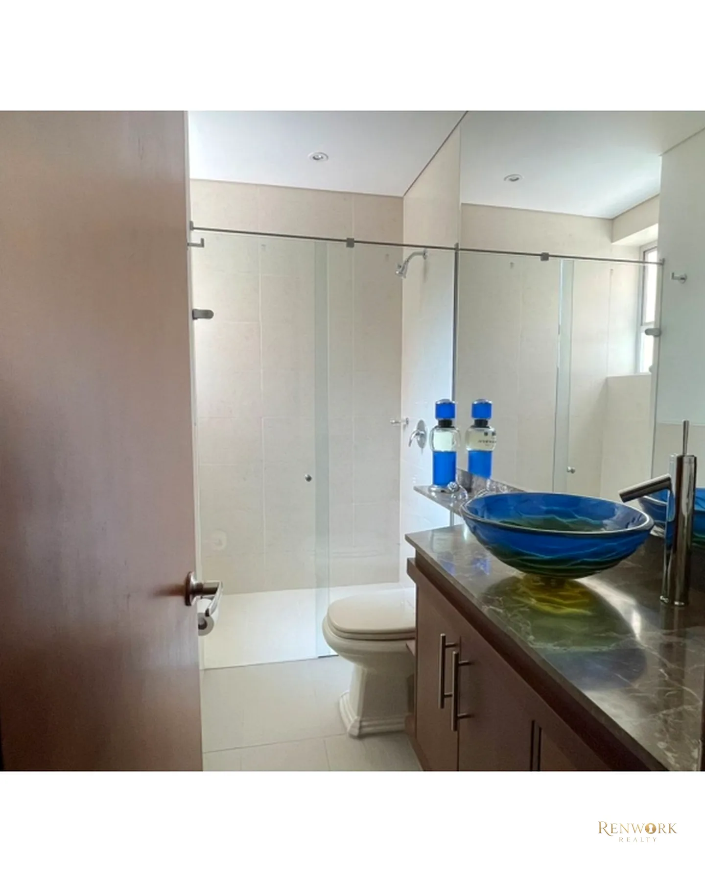 VENTA DE AMPLIO Y HERMOSO APARTAMENTO SECTOR EL TESORO · foto 15