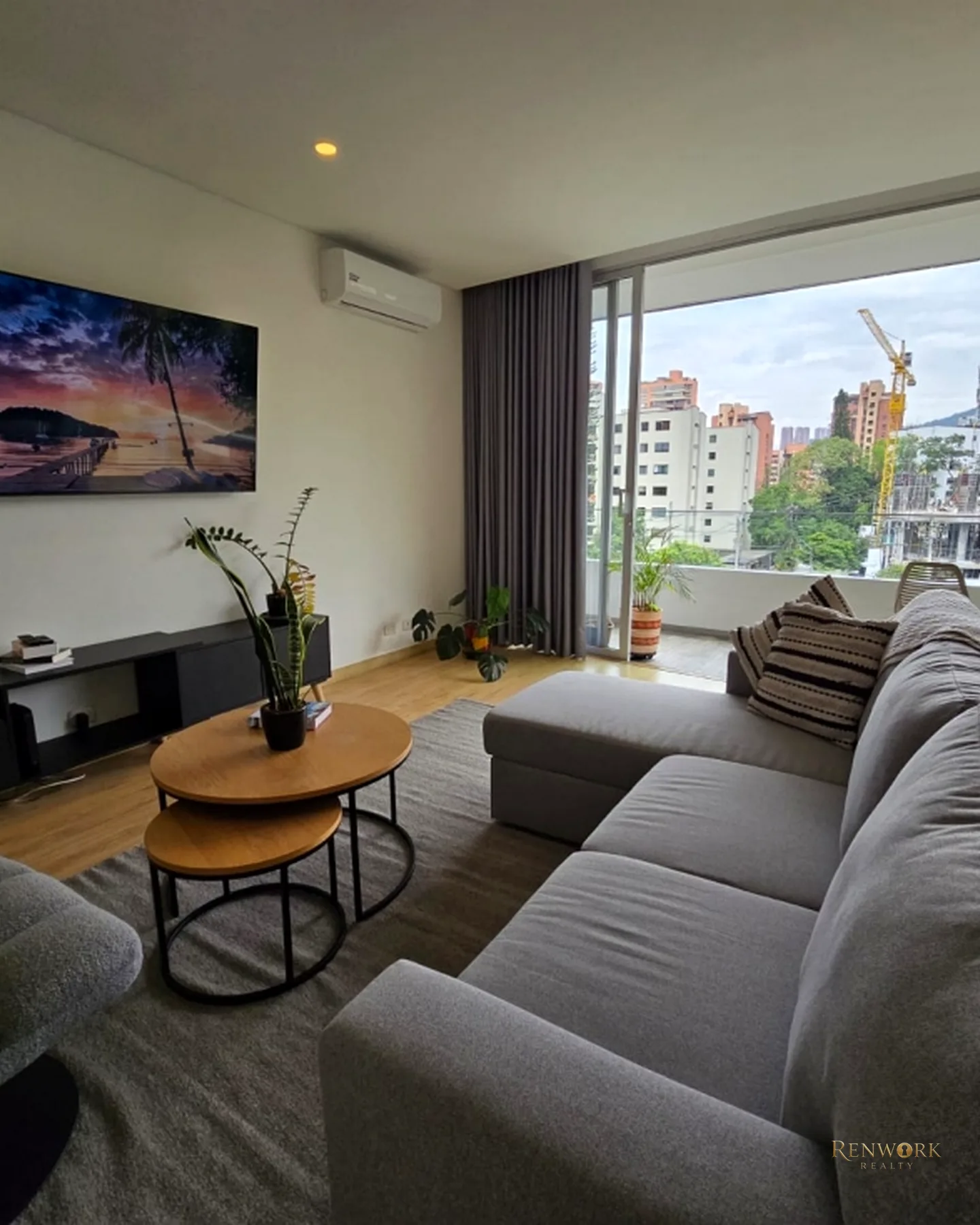VENTA DE APARTAESTUDIO, EL POBLADO, UBICACIÓN PRIVILEGIADA. · foto 4