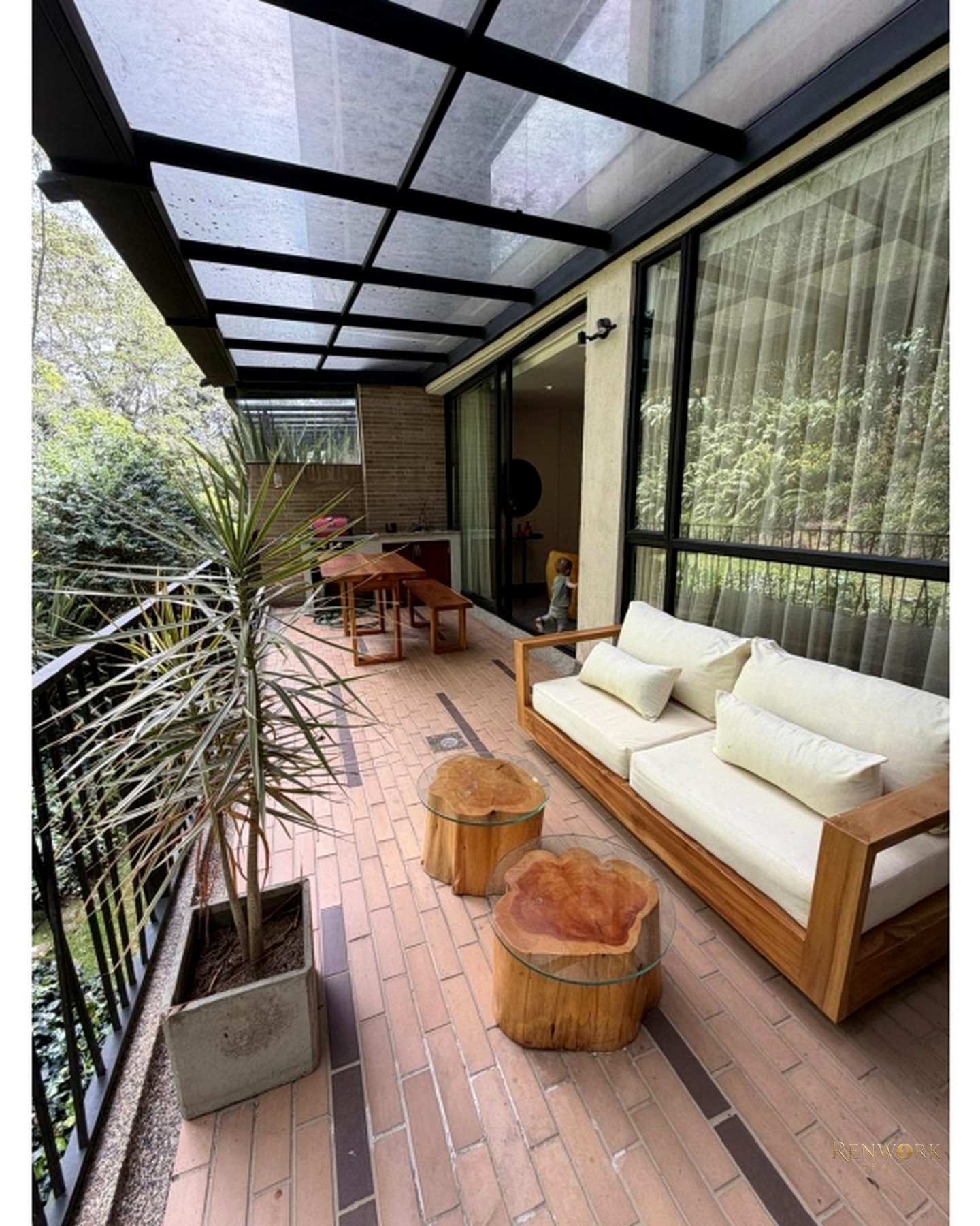 VENTA DE APARTAESTUDIO EN SWISS AMOBLADO, ALTO DE PALMAS 95 MTS · foto 3