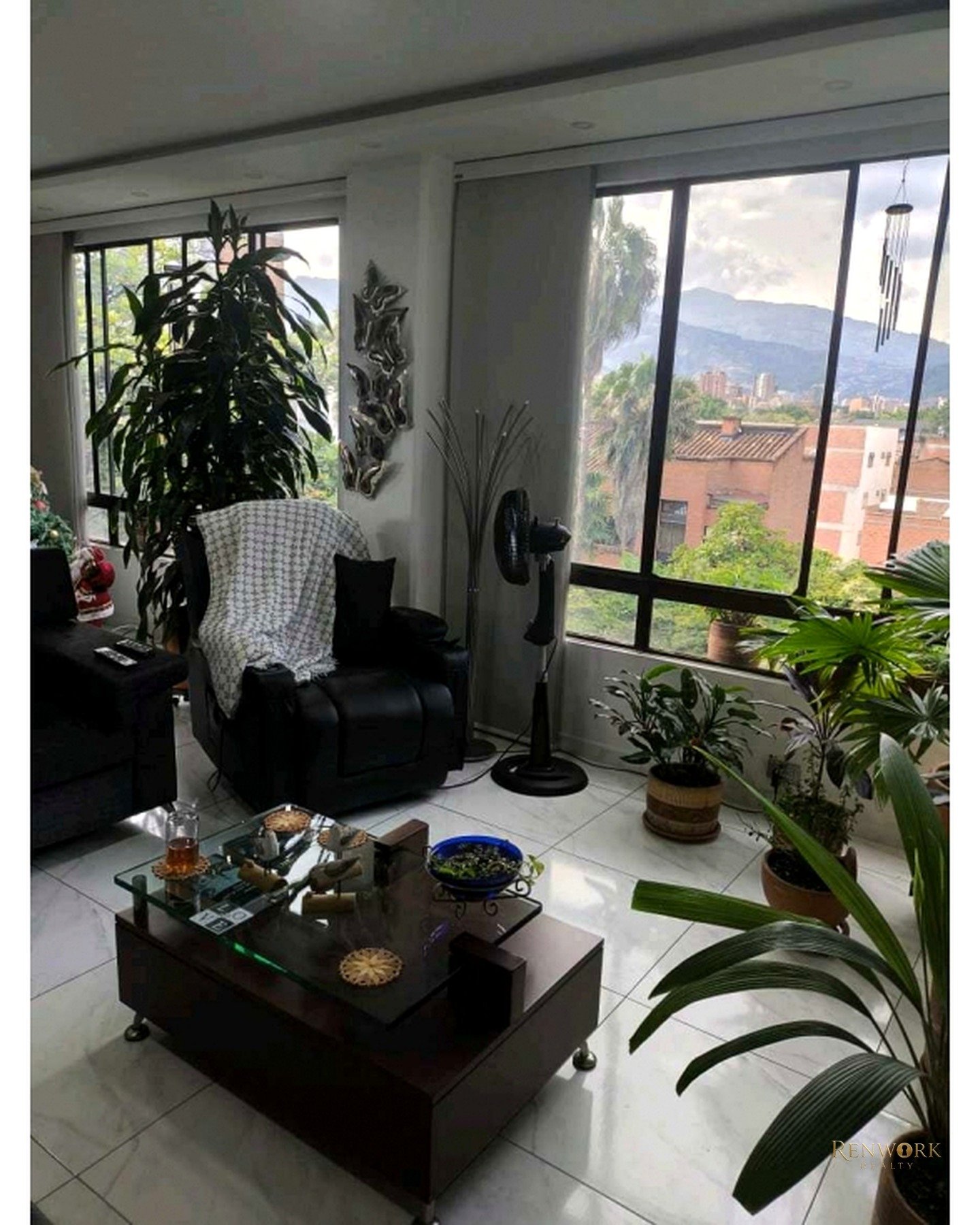 VENTA DE APARTAMENTO CERCA A UNICENTRO MEDELLÍN. · foto 4