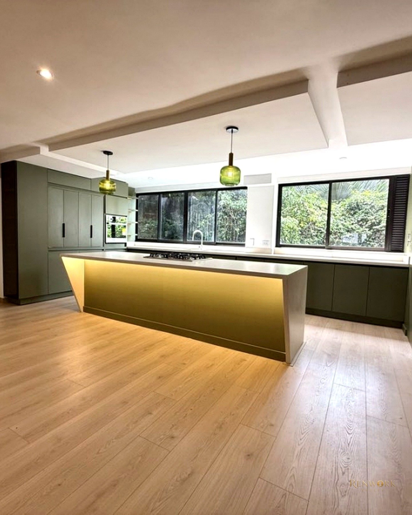 Vista de VENTA DE APARTAMENTO COMPLETAMENTE REMODELADO EN CASTROPOL | MEDELLÍN