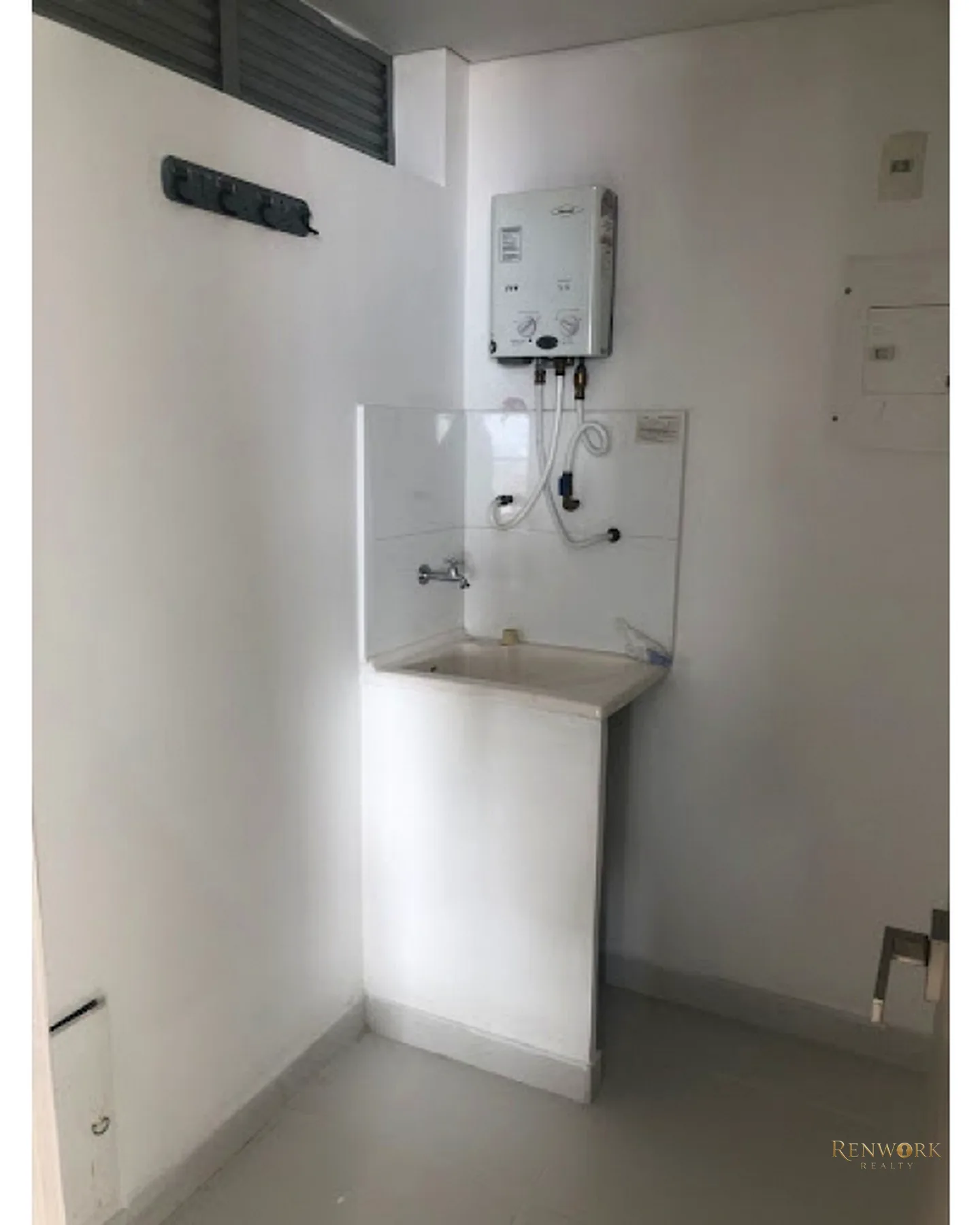 VENTA DE APARTAMENTO CON HERMOSA VISTA EN CASTROPOL · foto 5