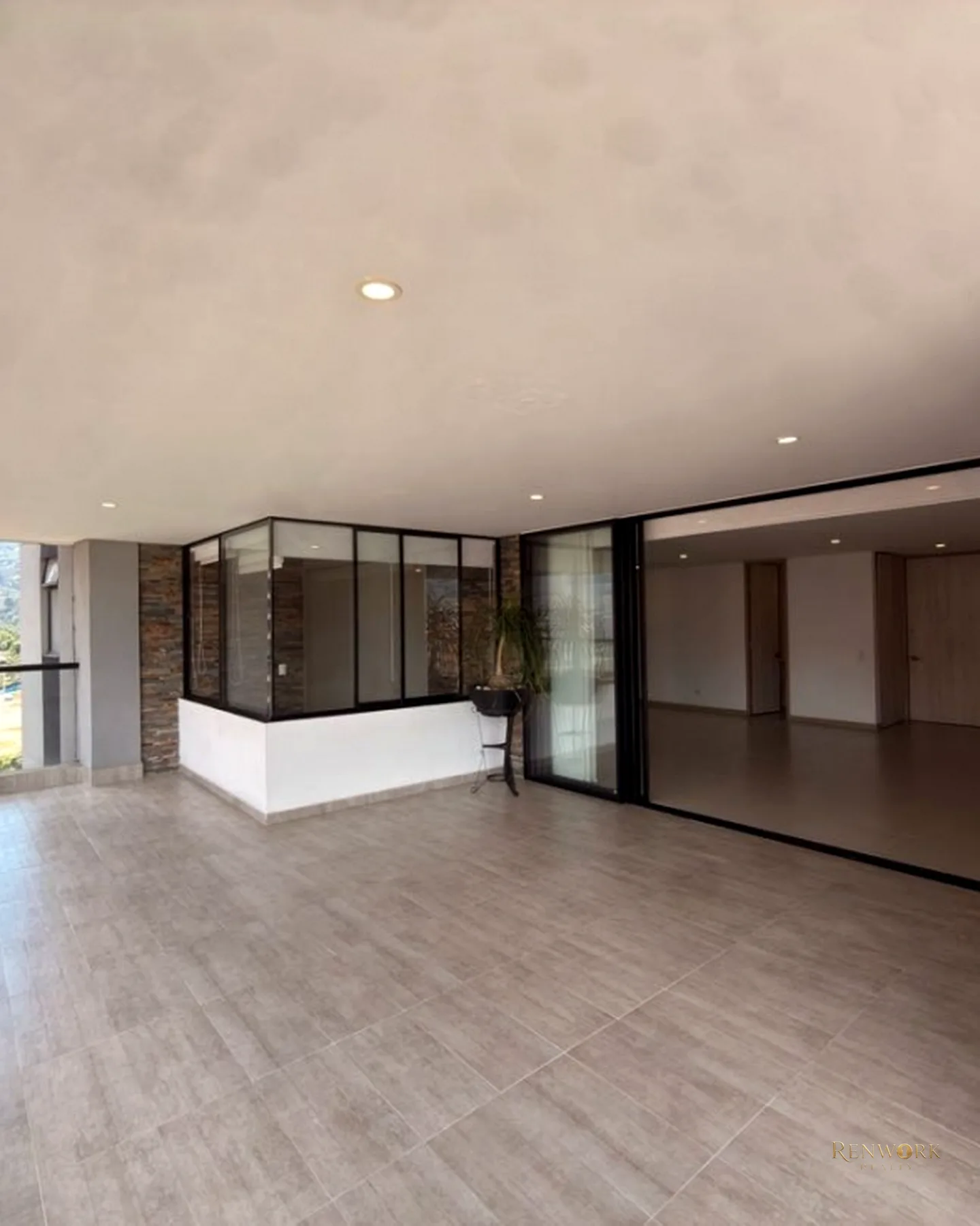 VENTA DE APARTAMENTO CON VISTA A LA CIUDAD EN LA LOMA DE LAS BRUJAS · foto 8