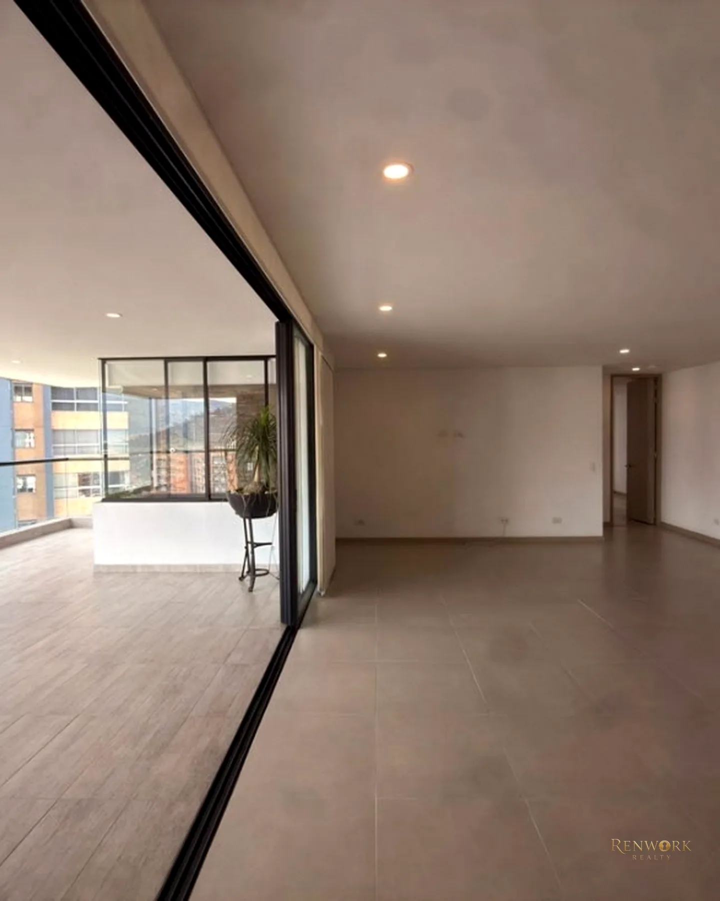 VENTA DE APARTAMENTO CON VISTA A LA CIUDAD EN LA LOMA DE LAS BRUJAS · foto 5