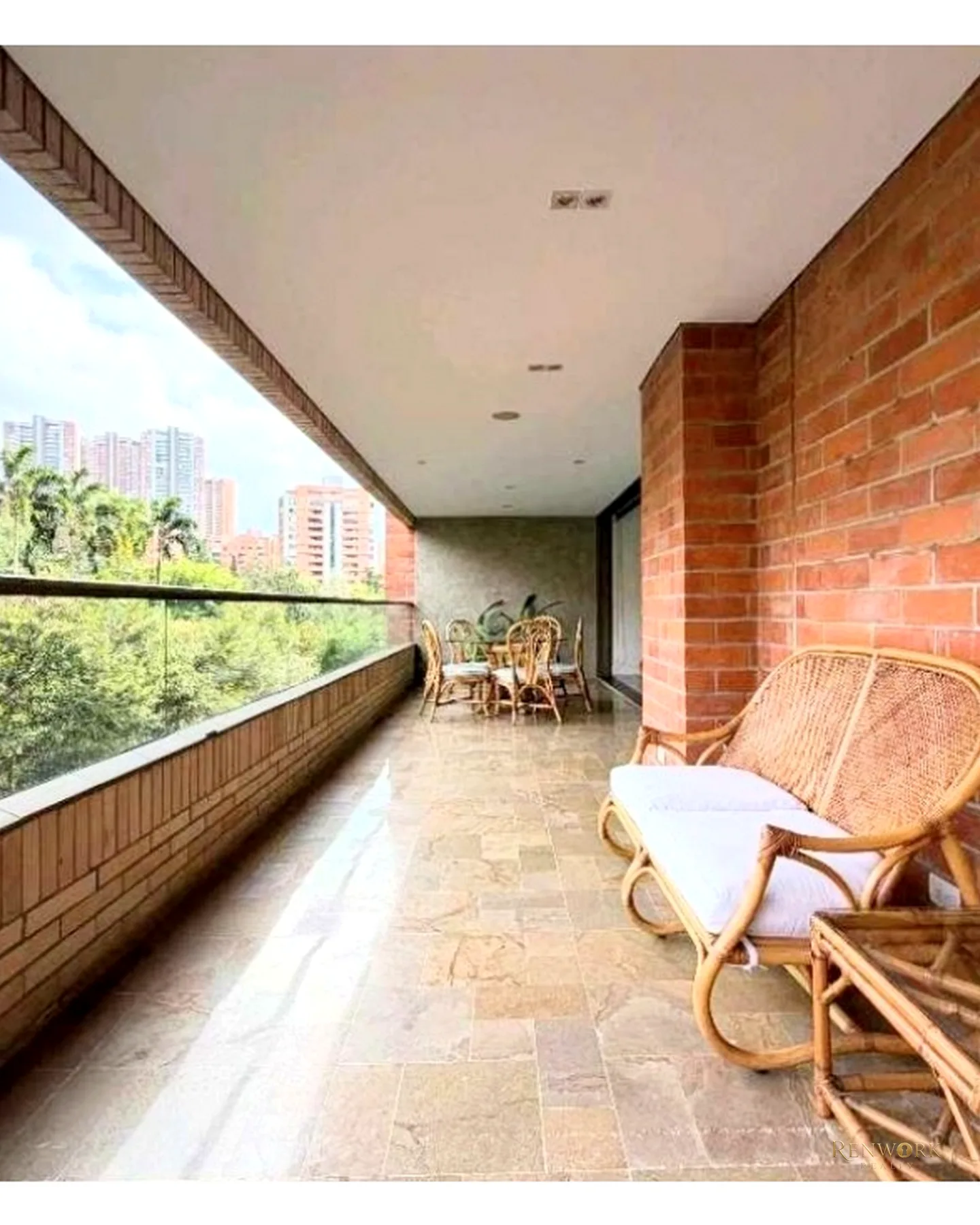 VENTA DE APARTAMENTO DE LUJO EN LAS SANTAS EL POBLADO REMODELADO · foto 18