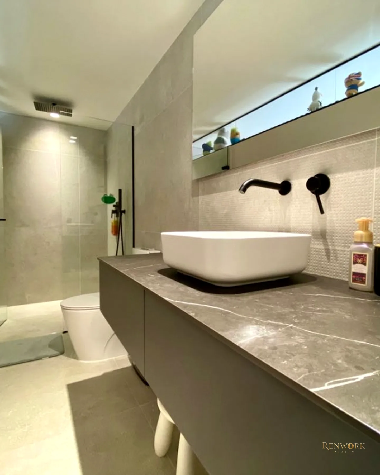 VENTA DE APARTAMENTO DE LUJO REMODELADO EN LAS LOMAS EL POBLADO · foto 12