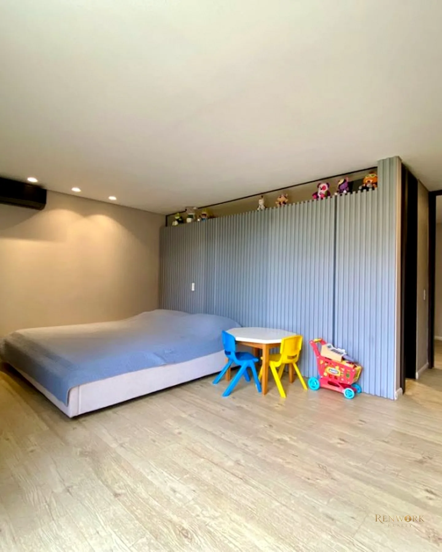 VENTA DE APARTAMENTO DE LUJO REMODELADO EN LAS LOMAS EL POBLADO · foto 13