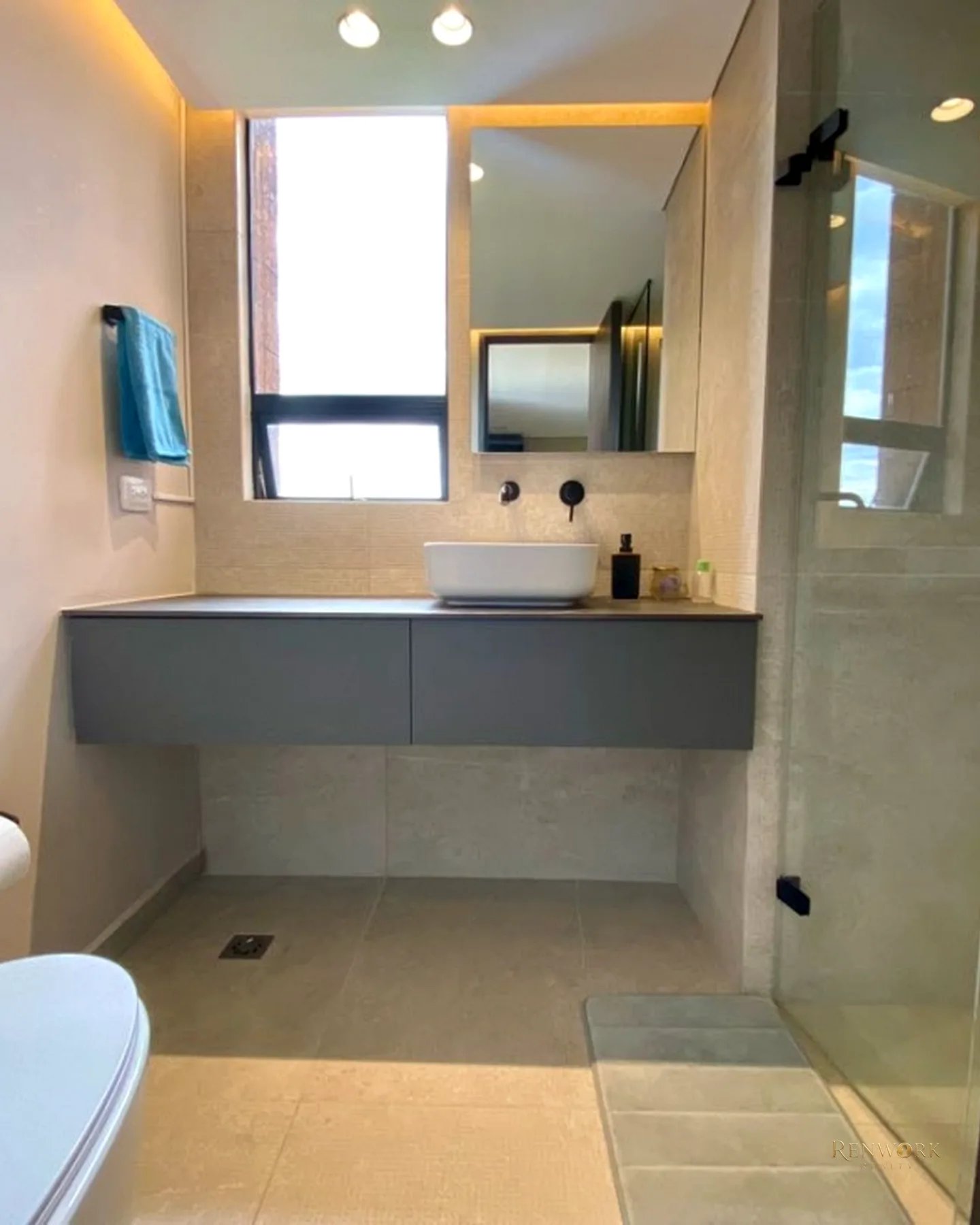 VENTA DE APARTAMENTO DE LUJO REMODELADO EN LAS LOMAS EL POBLADO · foto 16