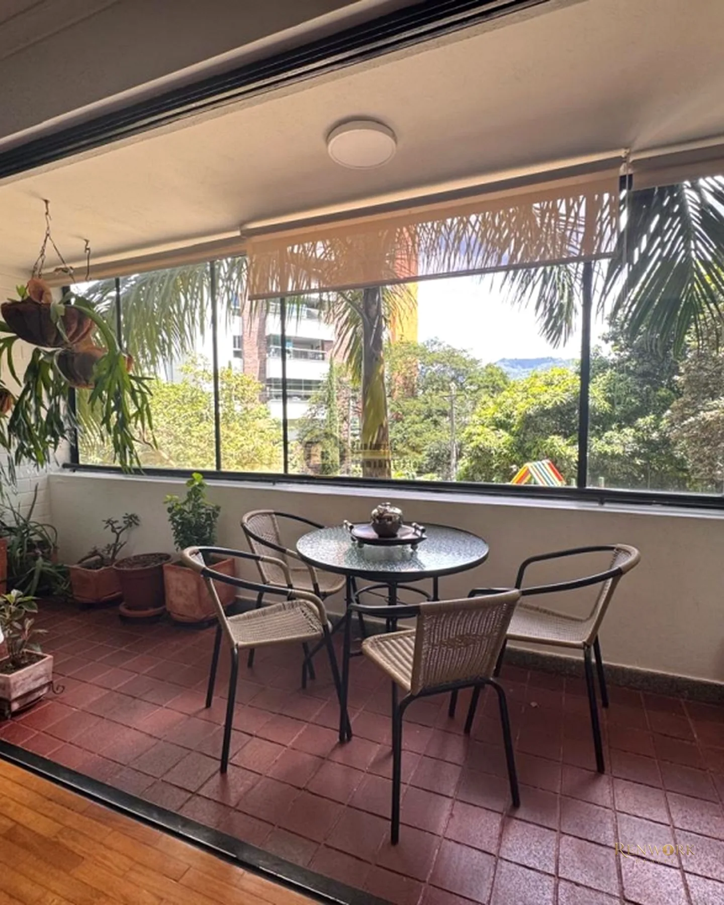VENTA DE APARTAMENTO DÚPLEX 166 M² MILLA DE ORO, EL POBLADO · foto 3