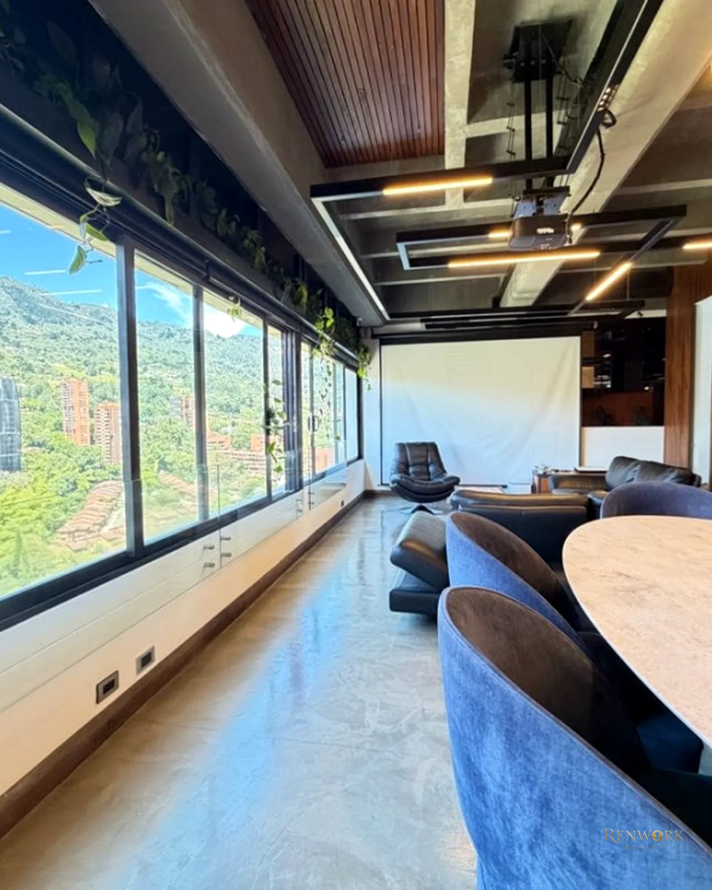 VENTA DE APARTAMENTO DUPLEX AMOBLADO CON UNA VISTA ESPECTACULAR · foto 2