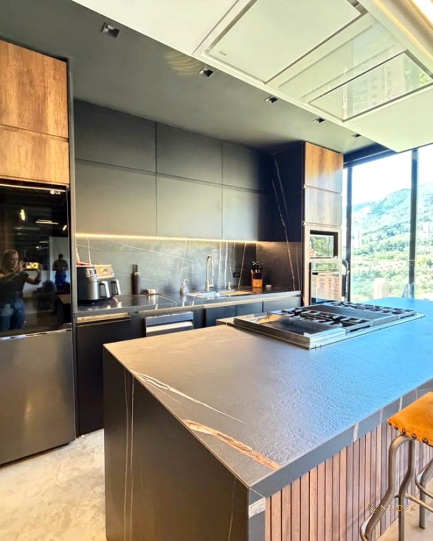 VENTA DE APARTAMENTO DUPLEX AMOBLADO CON UNA VISTA ESPECTACULAR · foto 3