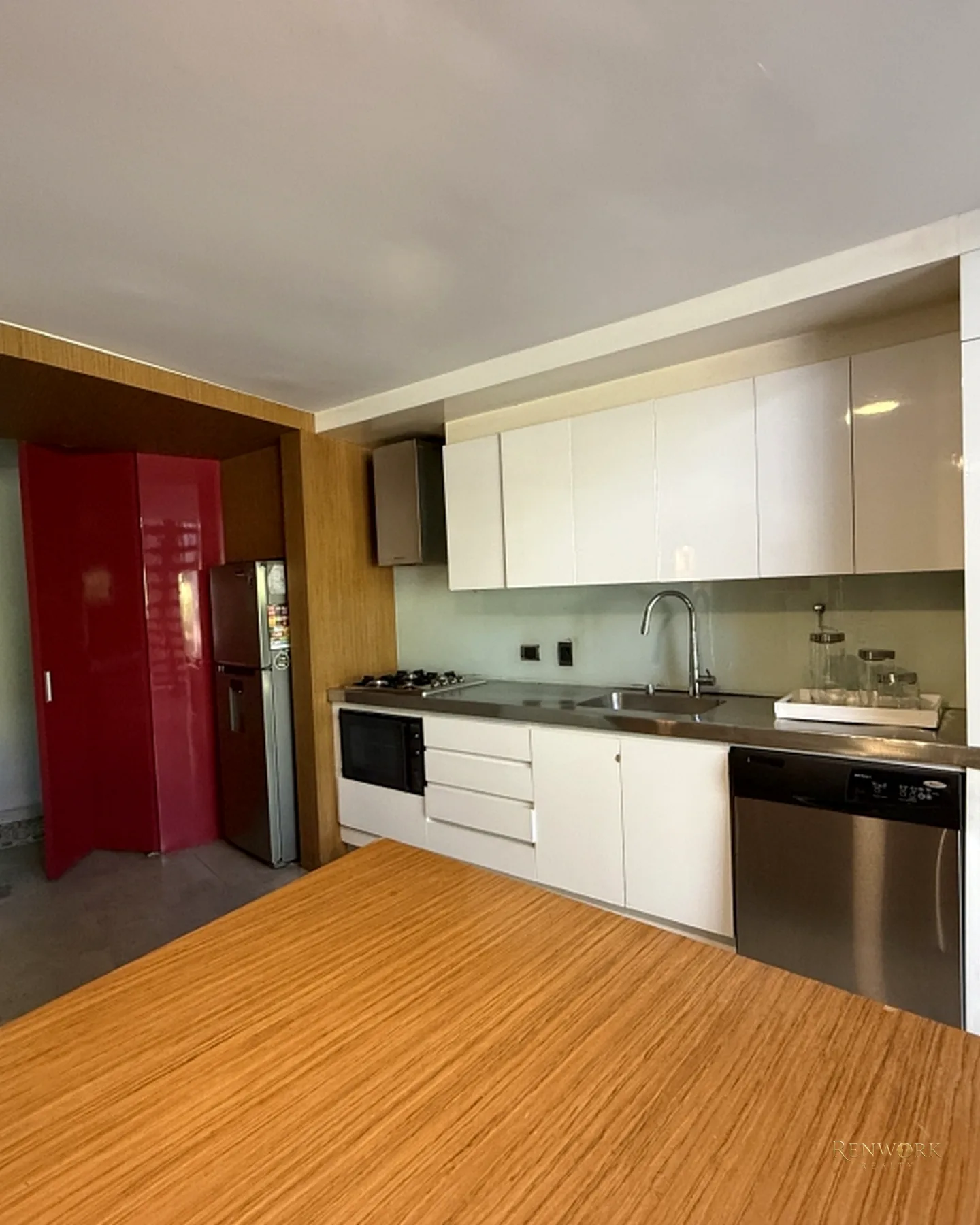 VENTA DE APARTAMENTO DUPLEX EN ASTORGA, EL POBLADO · foto 3