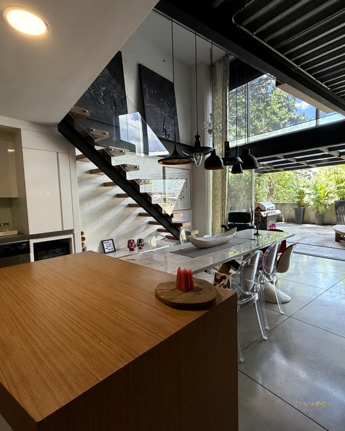 VENTA DE APARTAMENTO DUPLEX EN ASTORGA, EL POBLADO · foto 2