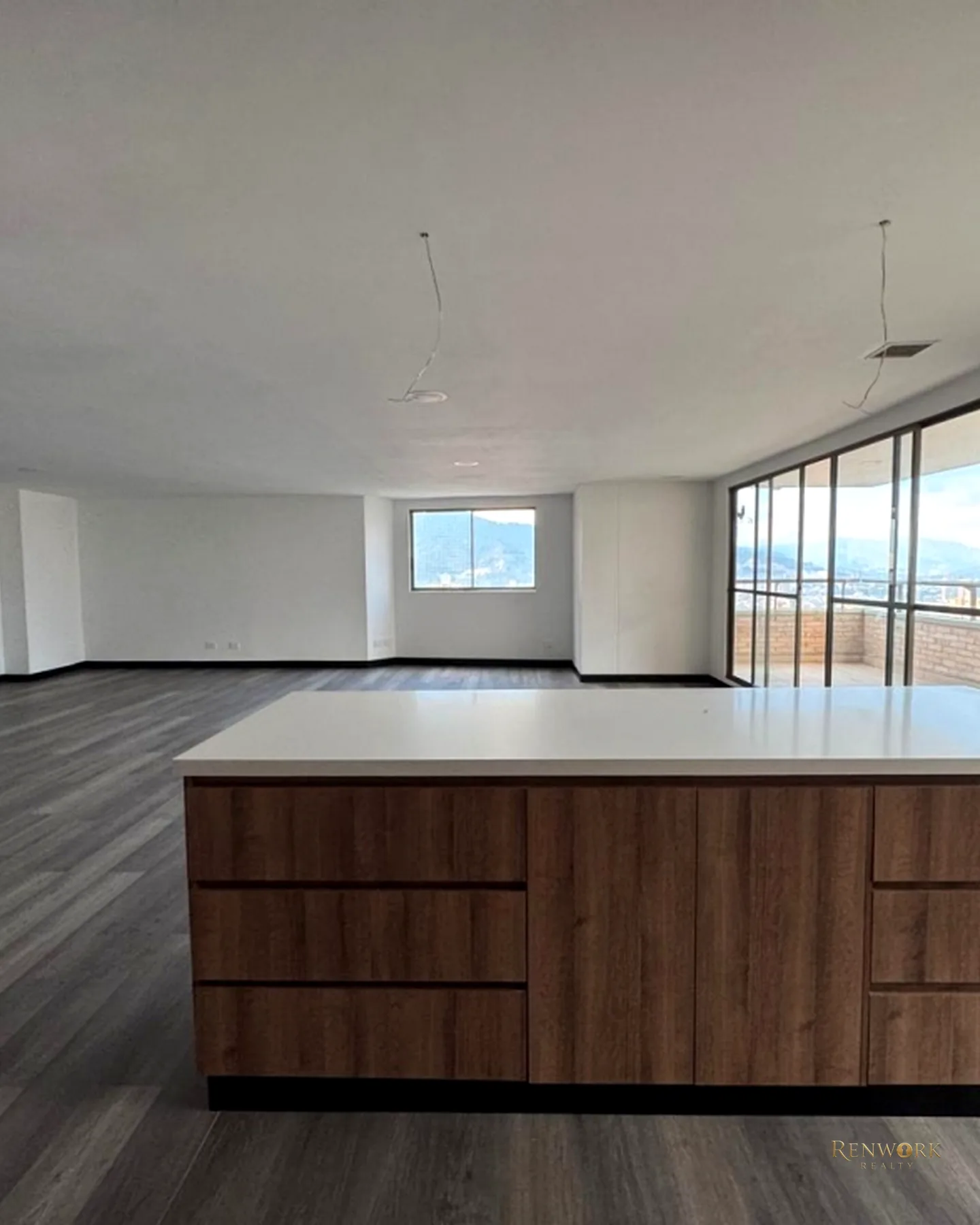 VENTA DE APARTAMENTO DUPLEX EN AVES MARIA - VISTA HERMOSA · foto 4