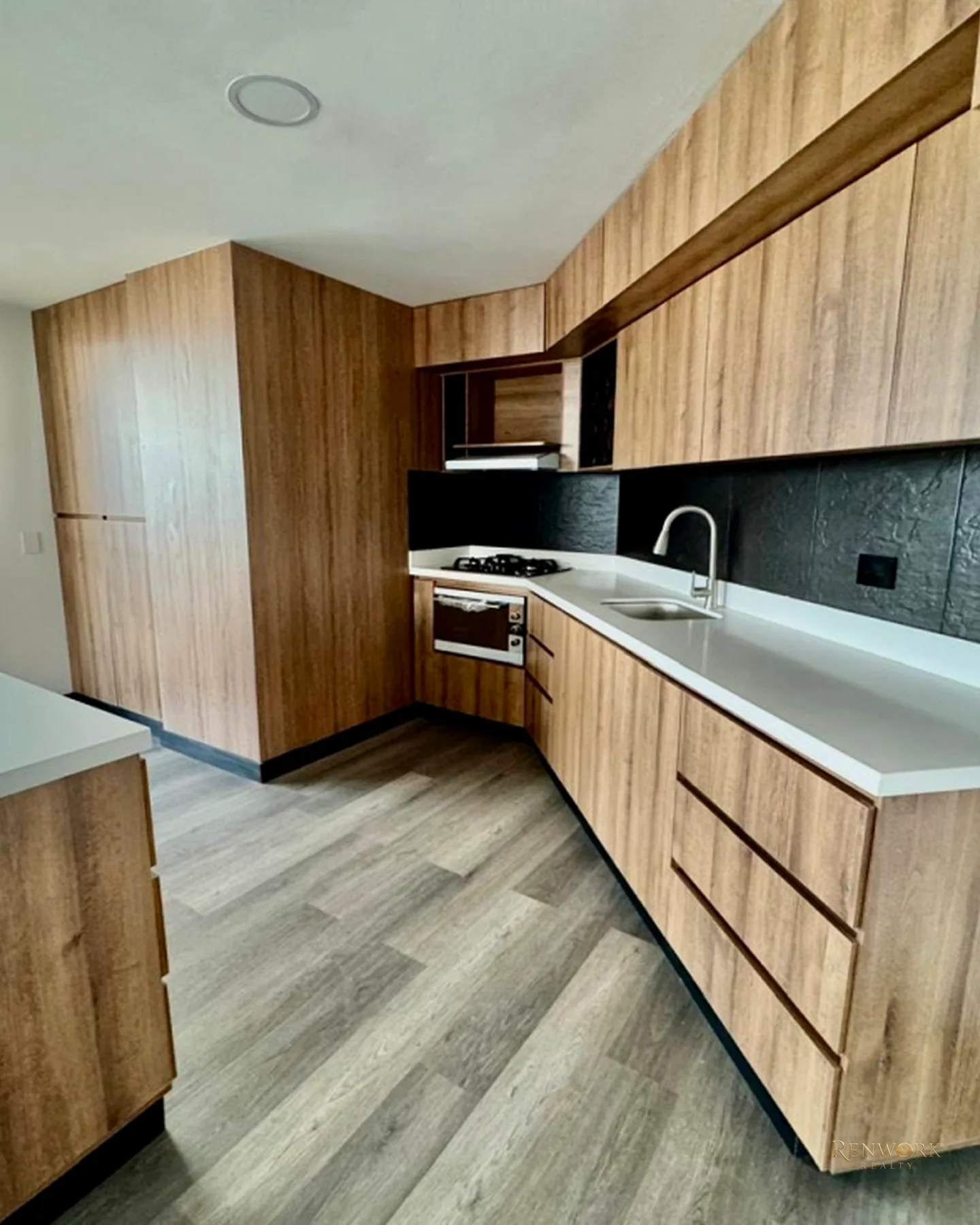 VENTA DE APARTAMENTO DUPLEX EN AVES MARIA - VISTA HERMOSA · foto 5