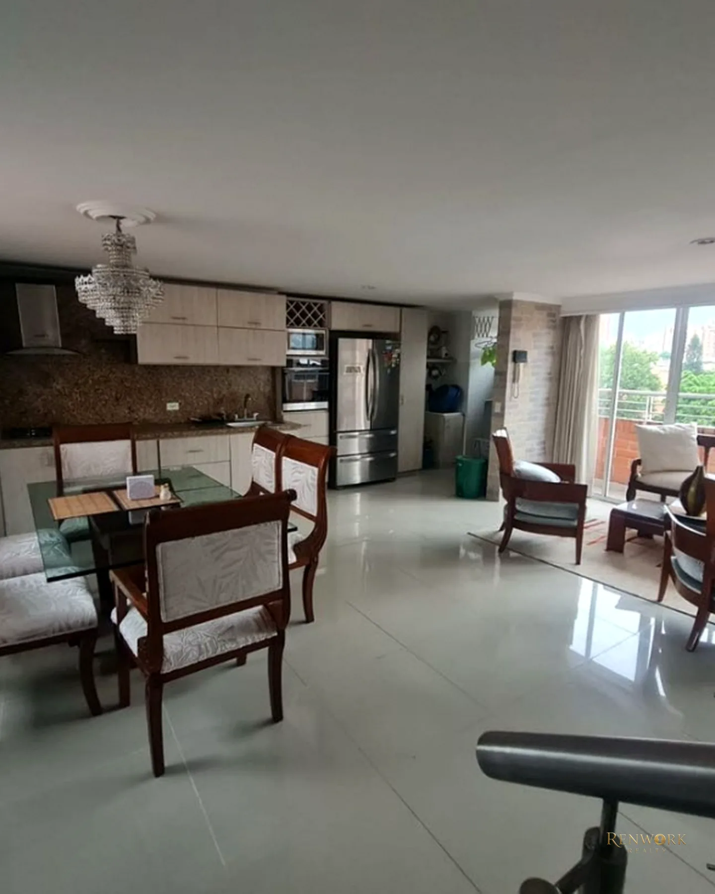 VENTA DE APARTAMENTO DUPLEX EN LA FLORESTA · foto 3