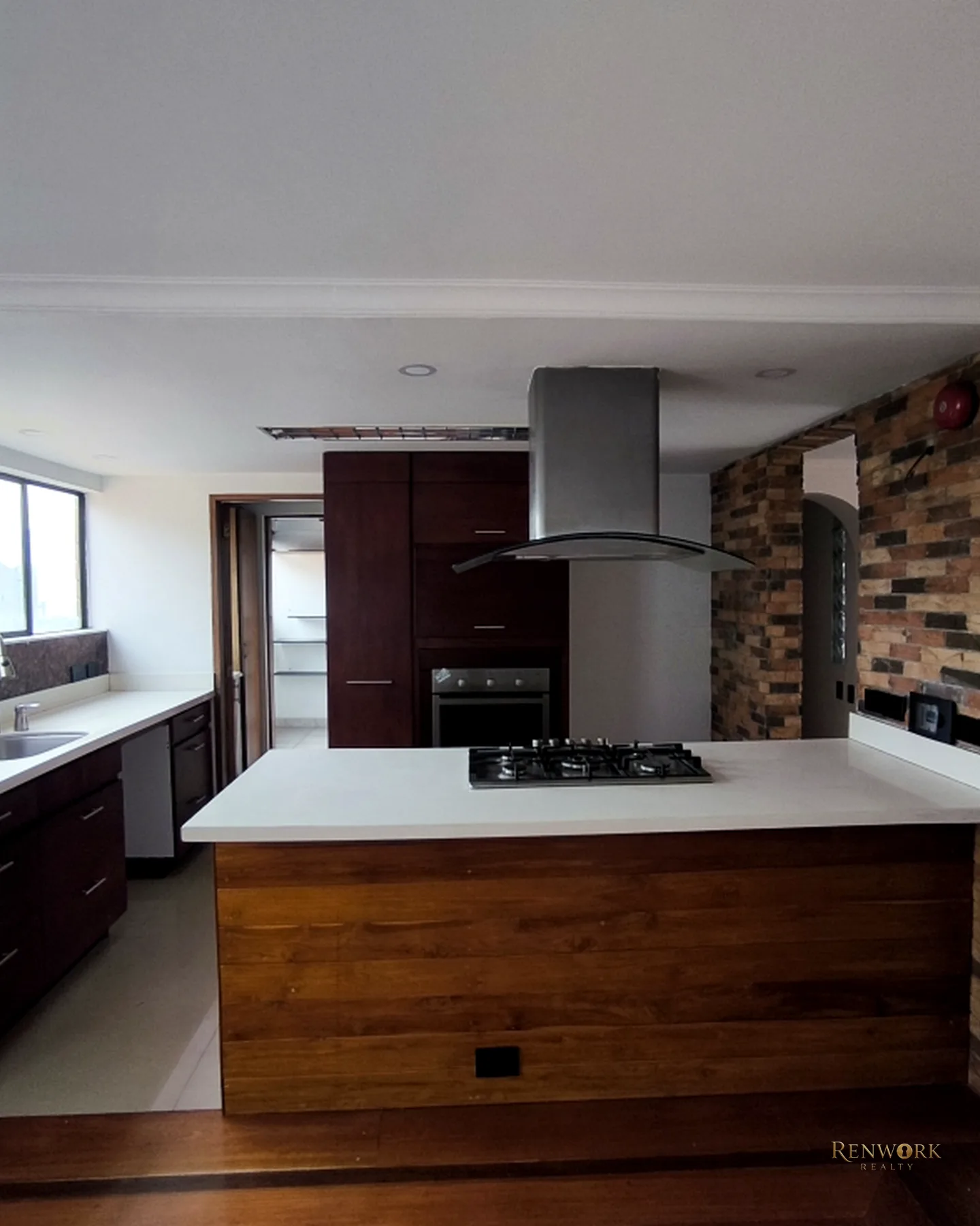 VENTA DE APARTAMENTO DÚPLEX EN LA MILLA DE ORO · foto 1