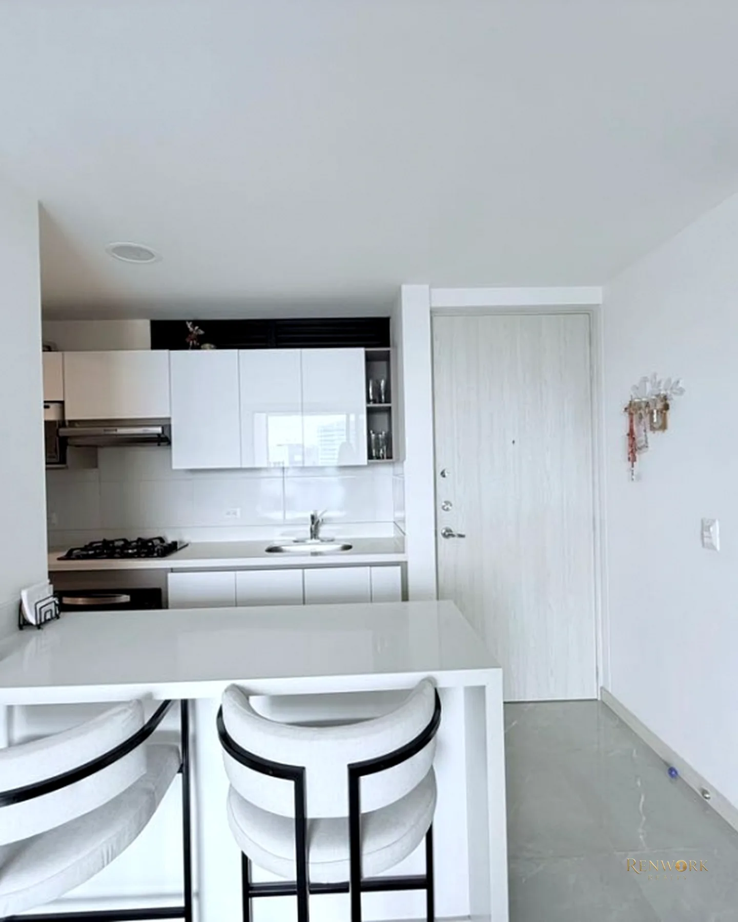 VENTA DE APARTAMENTO EL POBLADO CASTROPOL · foto 4