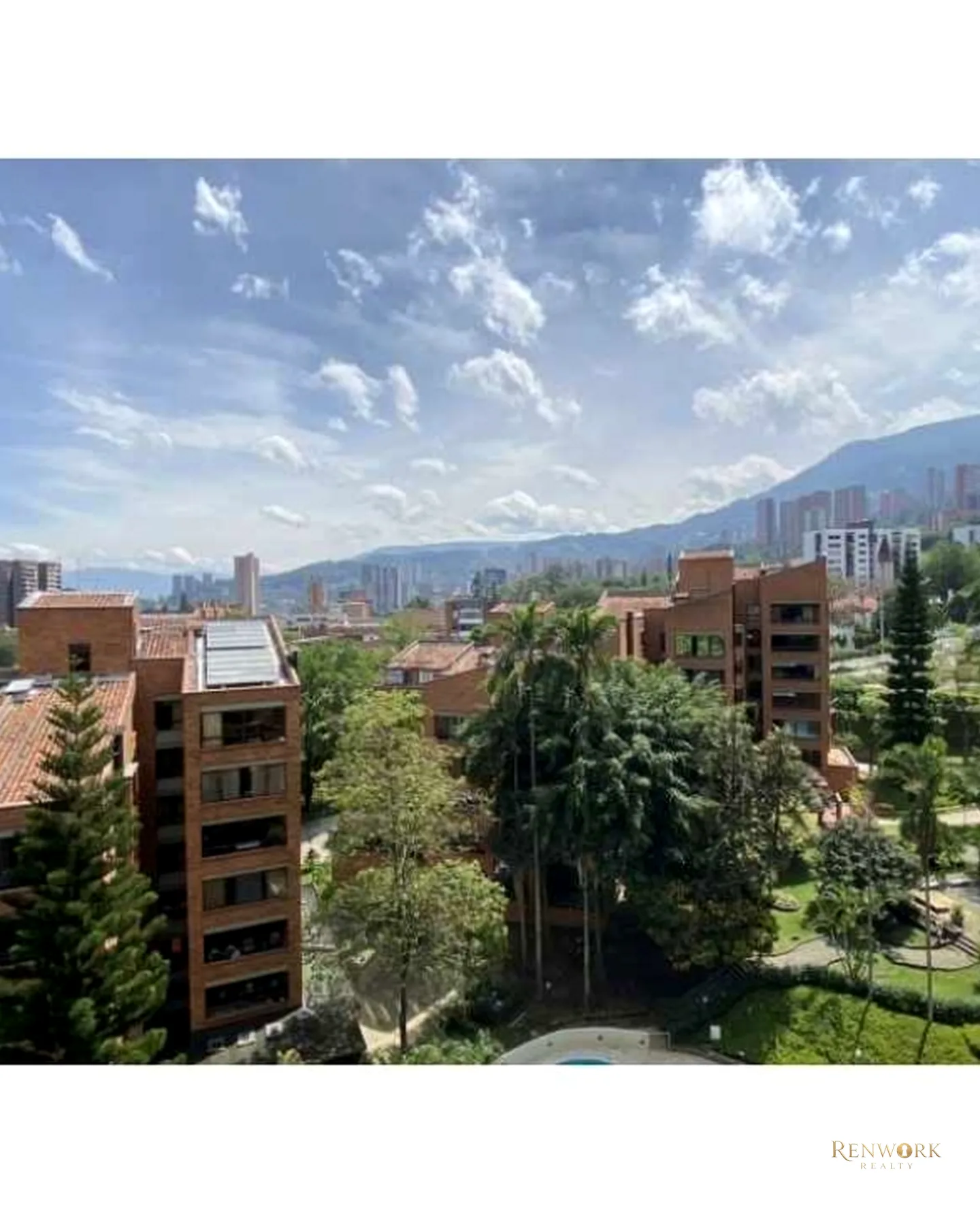 VENTA DE APARTAMENTO EL POBLADO ( REMODELADO ) · foto 23