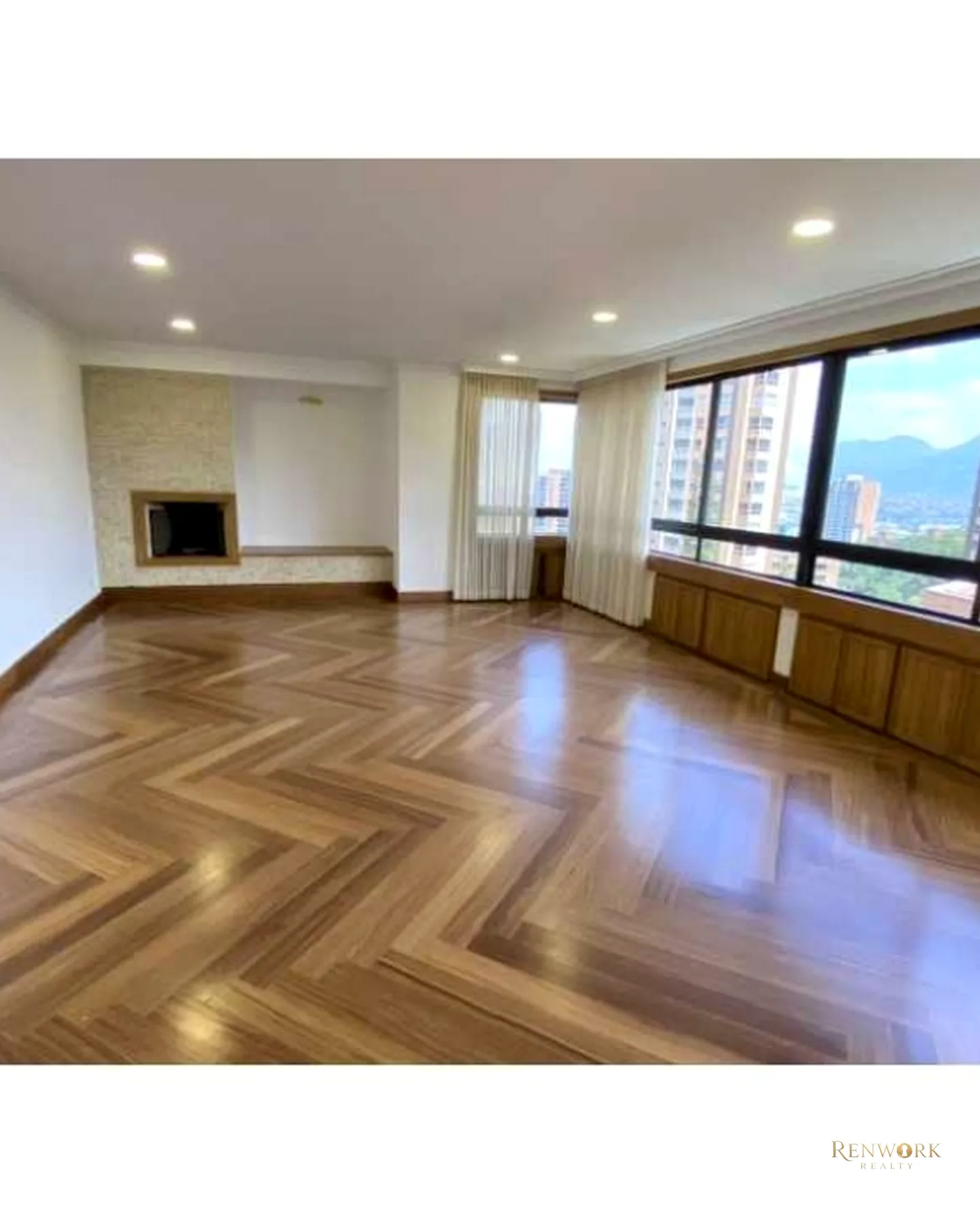 VENTA DE APARTAMENTO EL POBLADO ( REMODELADO ) · foto 14