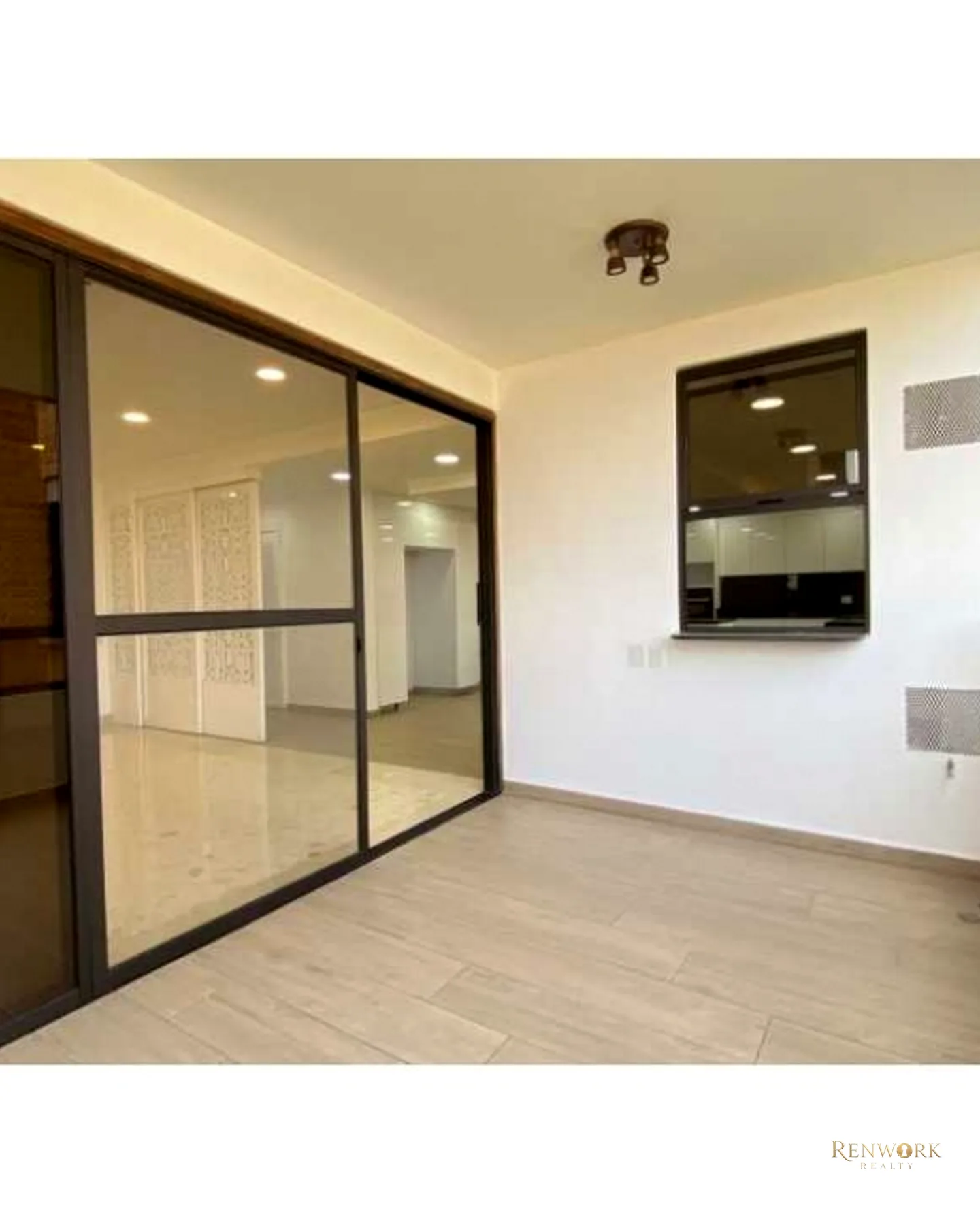 VENTA DE APARTAMENTO EL POBLADO ( REMODELADO ) · foto 9