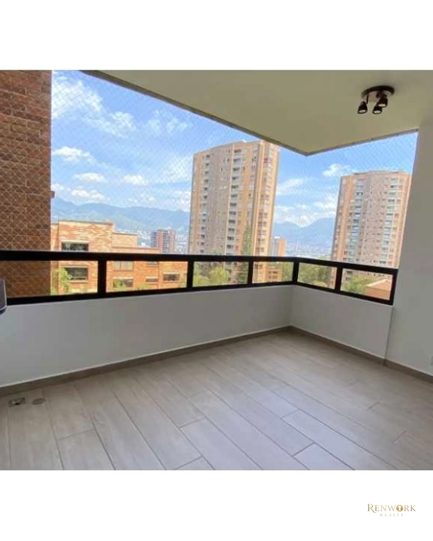 VENTA DE APARTAMENTO EL POBLADO ( REMODELADO ) · foto 21