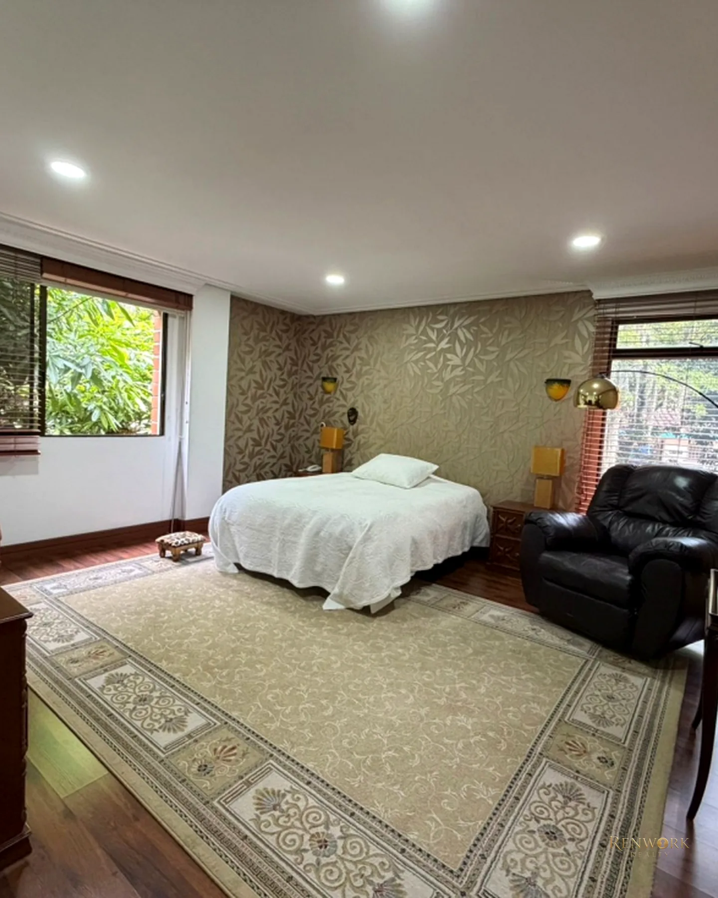 VENTA DE APARTAMENTO EN CASTROPOL - POBLADO CERCA A PALMAS · foto 3