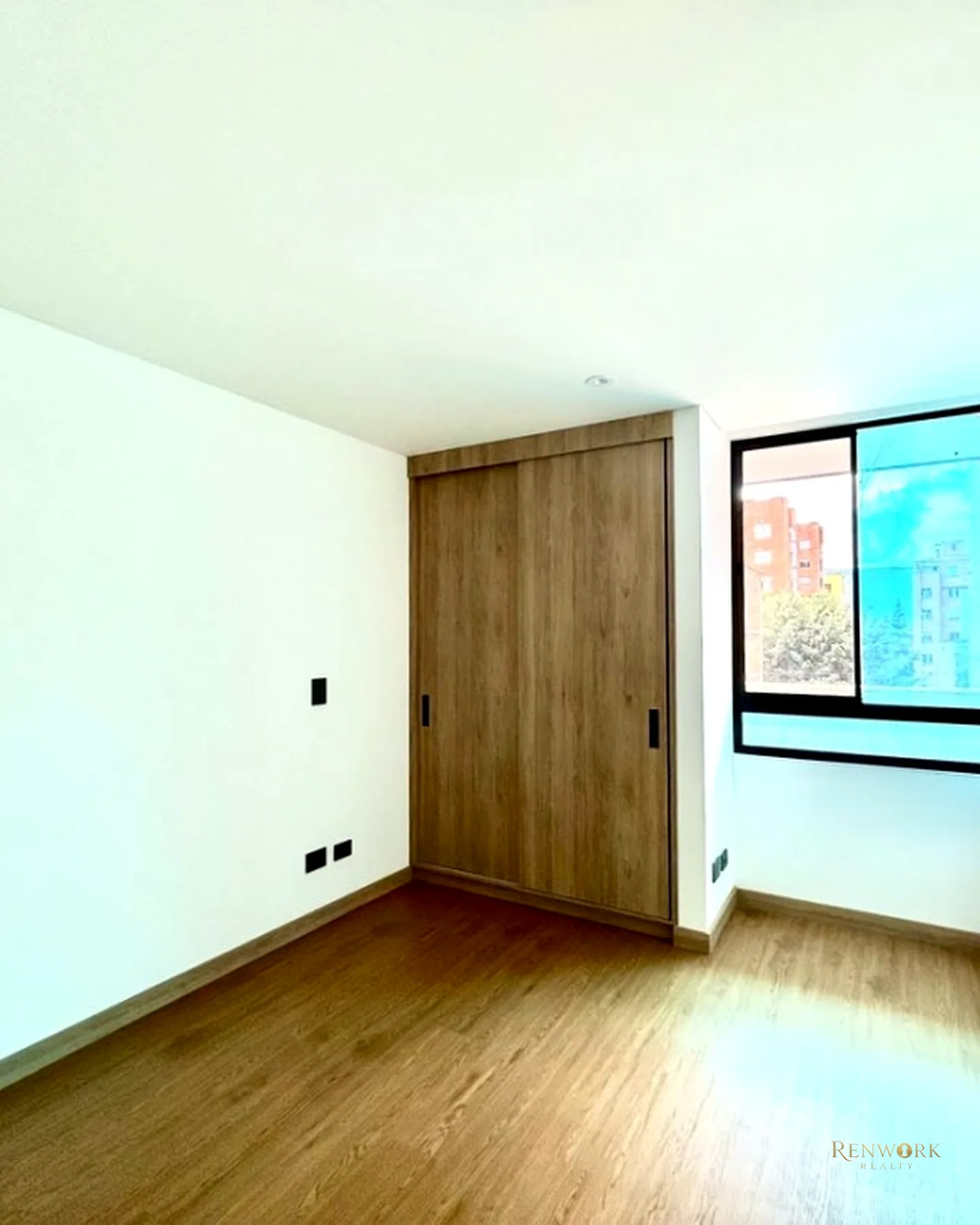 VENTA DE APARTAMENTO EN EDIFICIO LA CASTELLANA - MEDELLÍN · foto 7