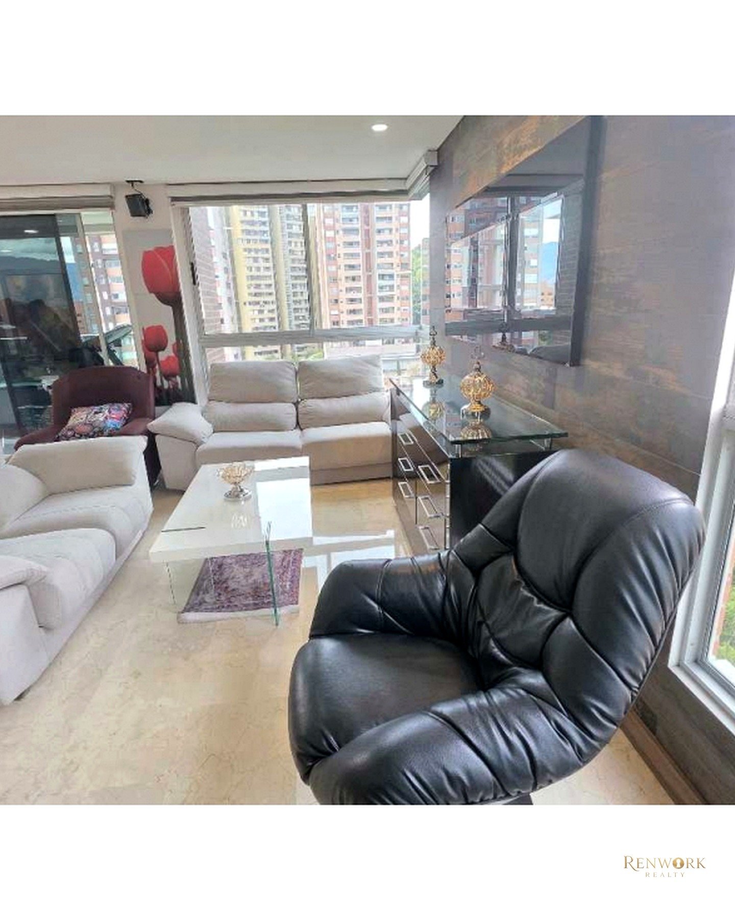 VENTA DE APARTAMENTO EN EL POBLADO - CASTROPOL · foto 5