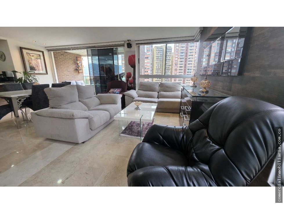 VENTA DE APARTAMENTO EN EL POBLADO - CASTROPOL · foto 12