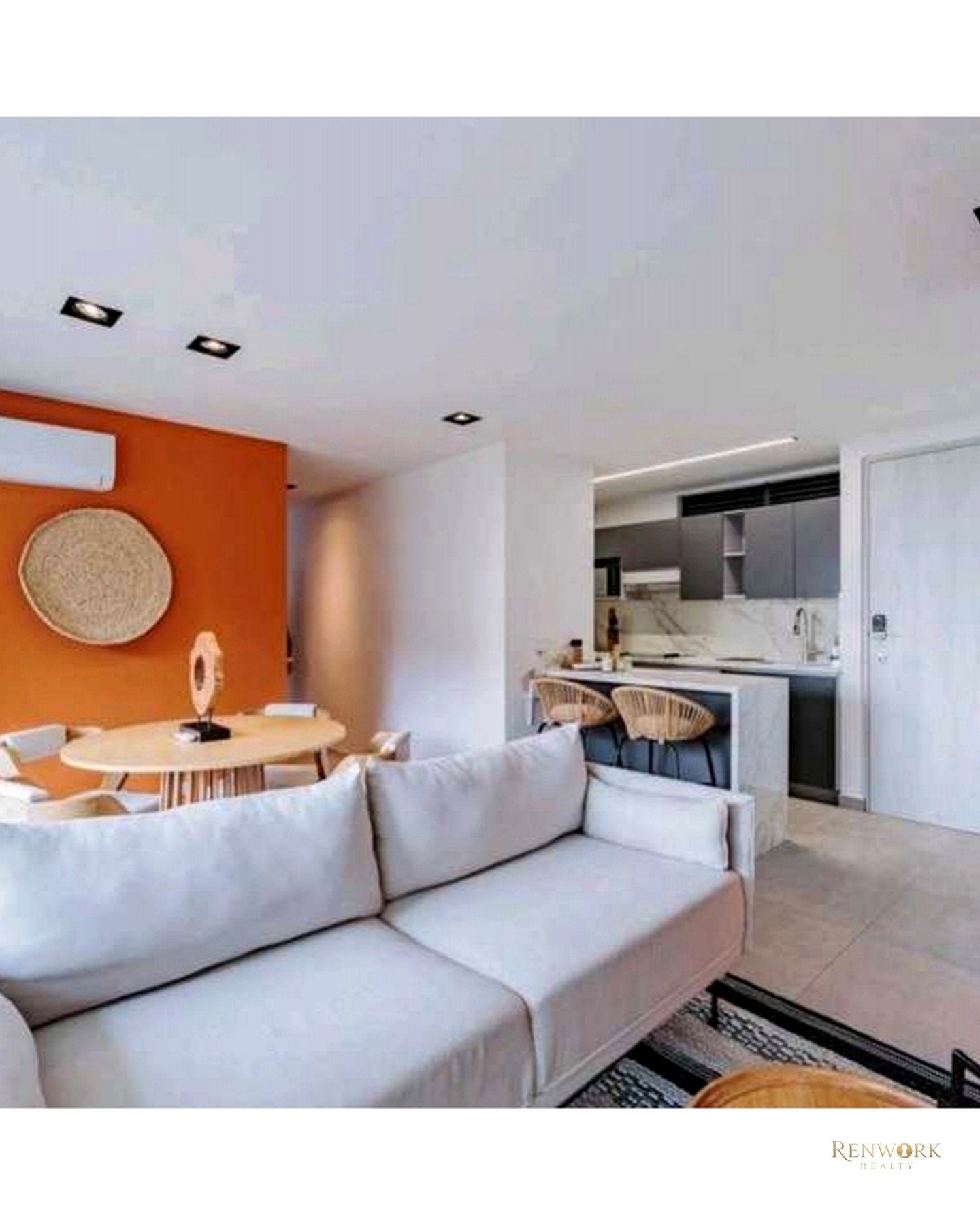 VENTA DE APARTAMENTO EN EL POBLADO, CASTROPOL. · foto 2