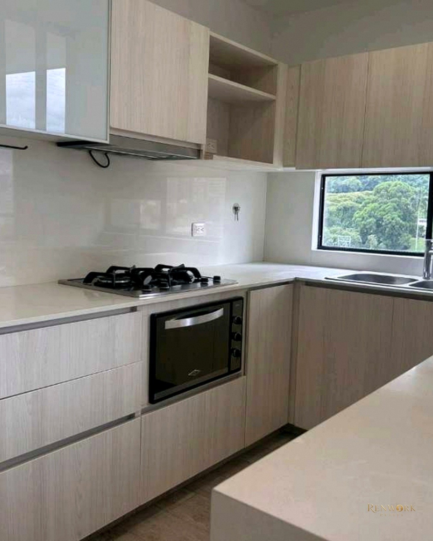 VENTA DE APARTAMENTO EN EL POBLADO - CASTROPOL · foto 10