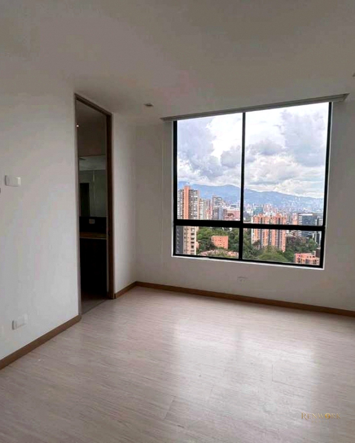 VENTA DE APARTAMENTO EN EL POBLADO - CASTROPOL · foto 17