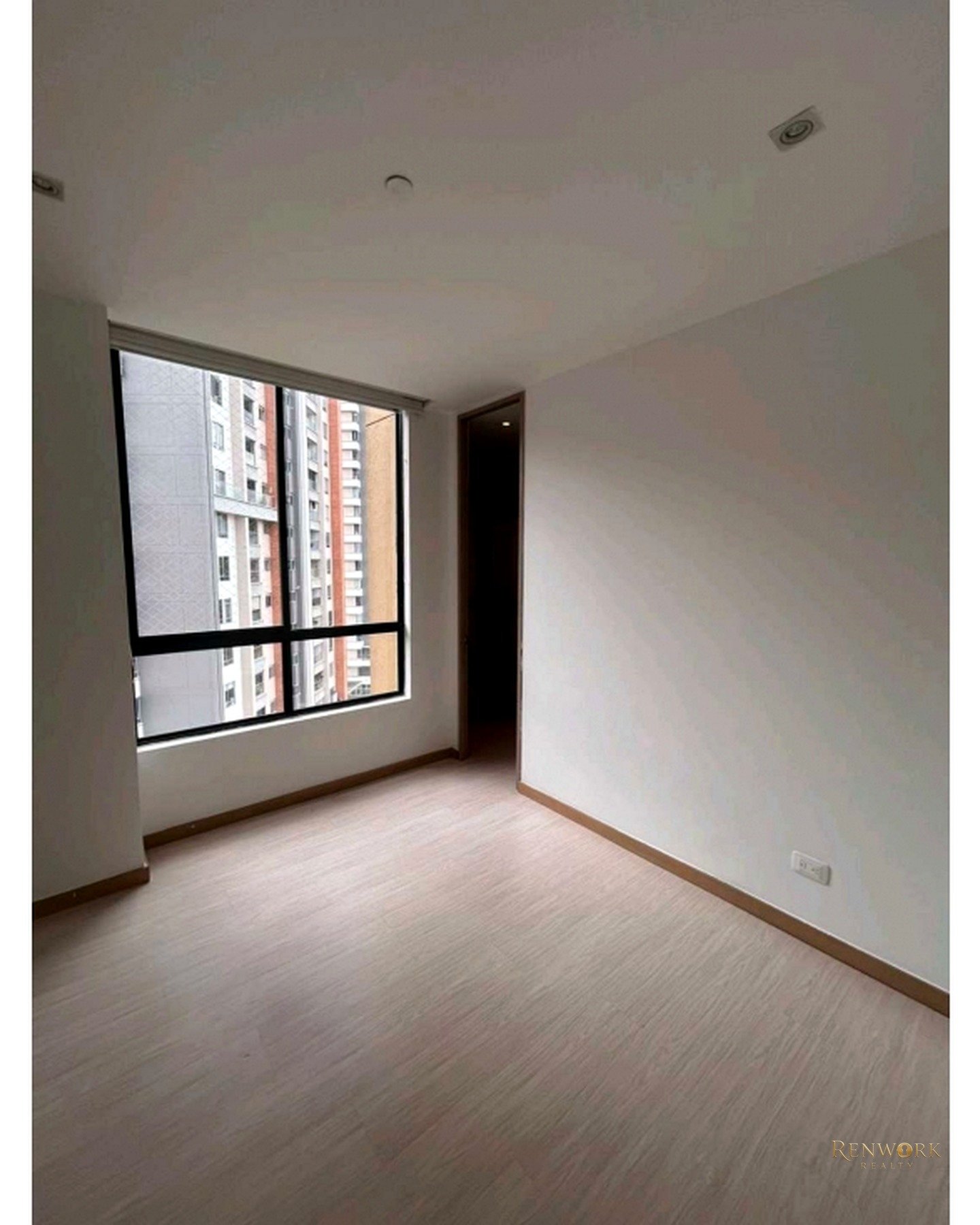 VENTA DE APARTAMENTO EN EL POBLADO - CASTROPOL · foto 19