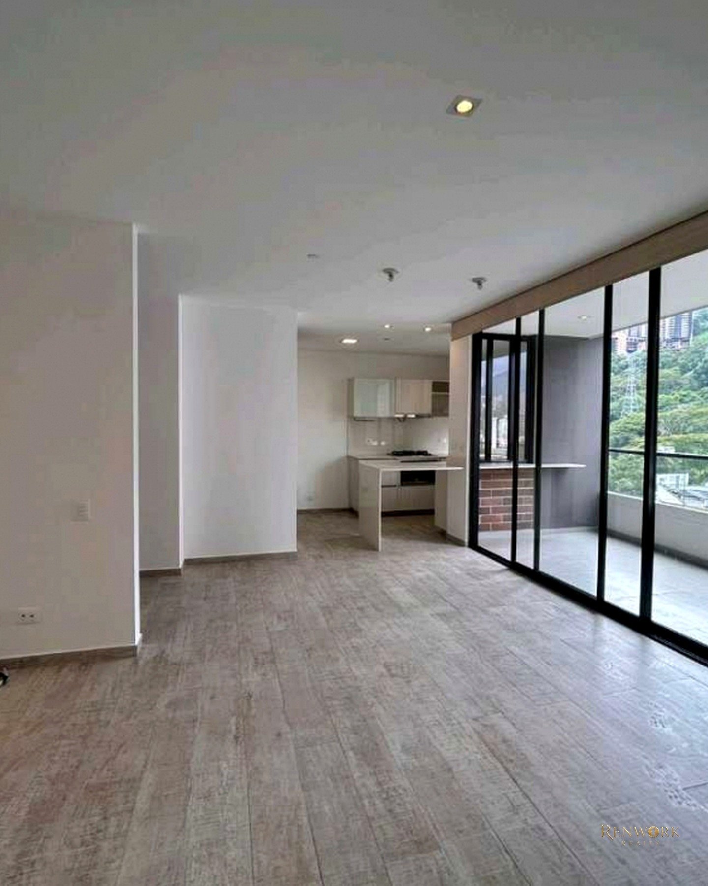 VENTA DE APARTAMENTO EN EL POBLADO - CASTROPOL · foto 6