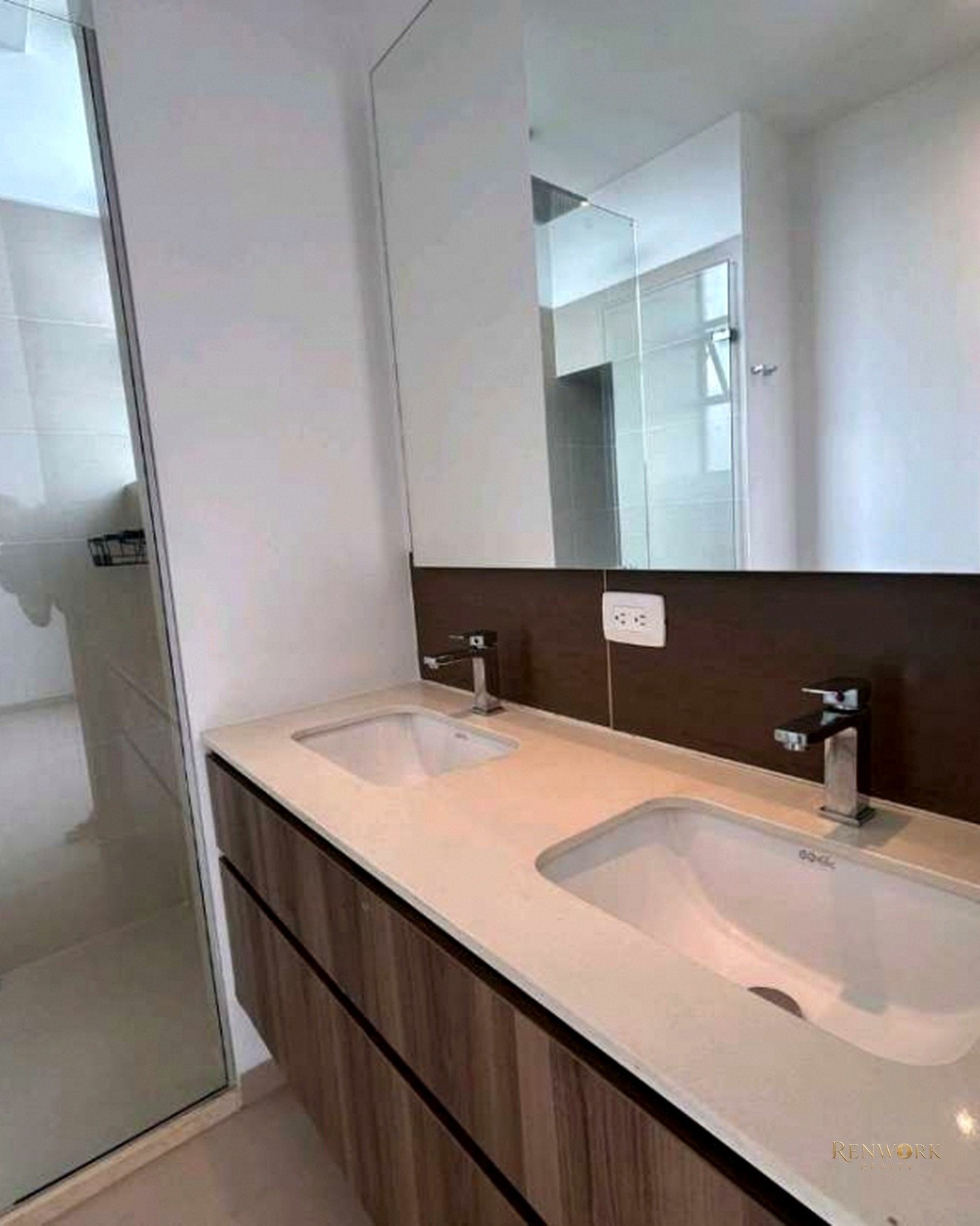 VENTA DE APARTAMENTO EN EL POBLADO - CASTROPOL · foto 14