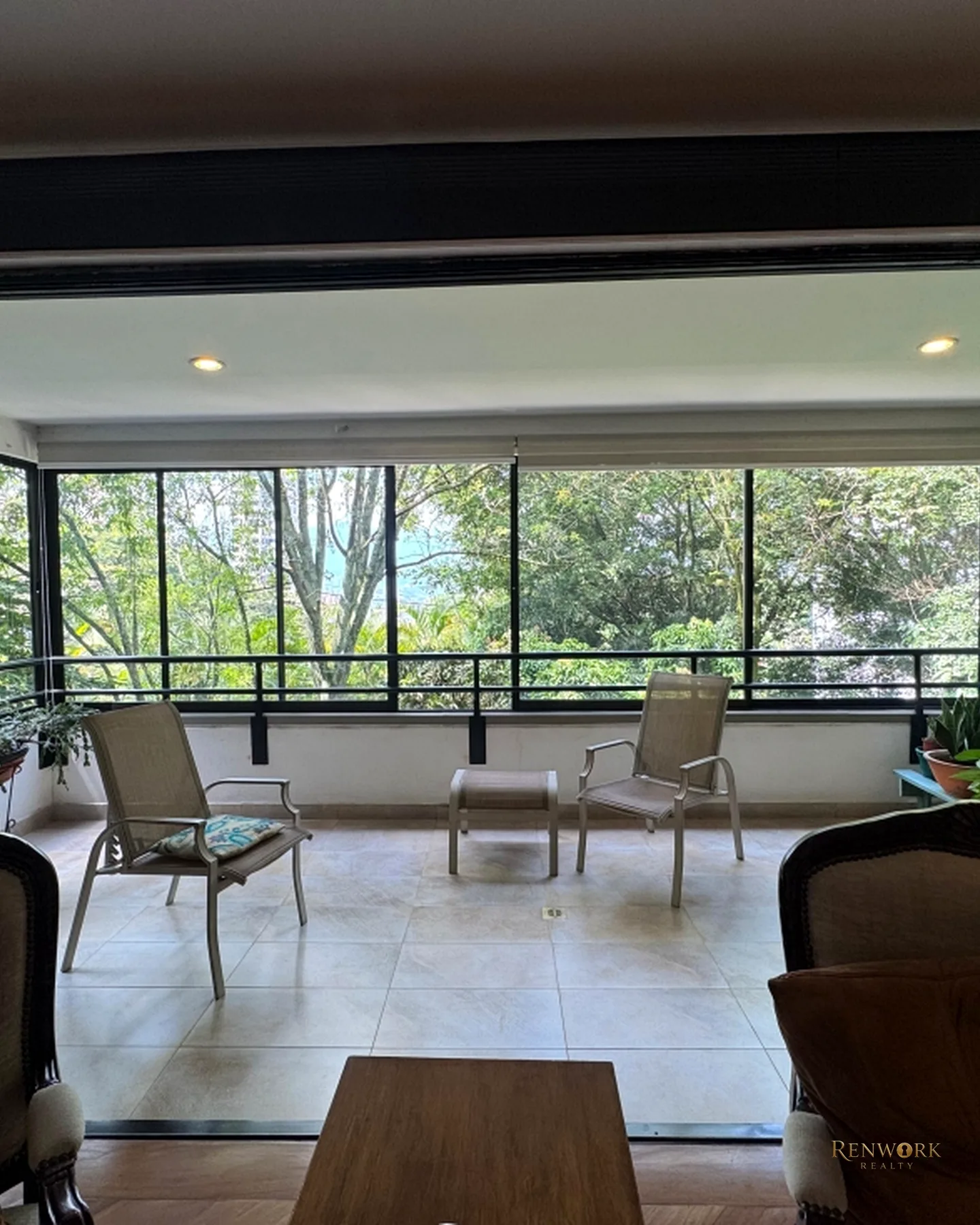 VENTA DE APARTAMENTO EN EL POBLADO CERCA AL CC SANTAFE · foto 3
