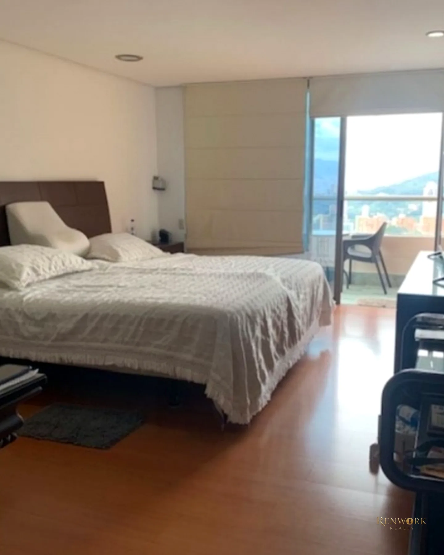 VENTA DE APARTAMENTO EN EL POBLADO, LA CALERA · foto 7