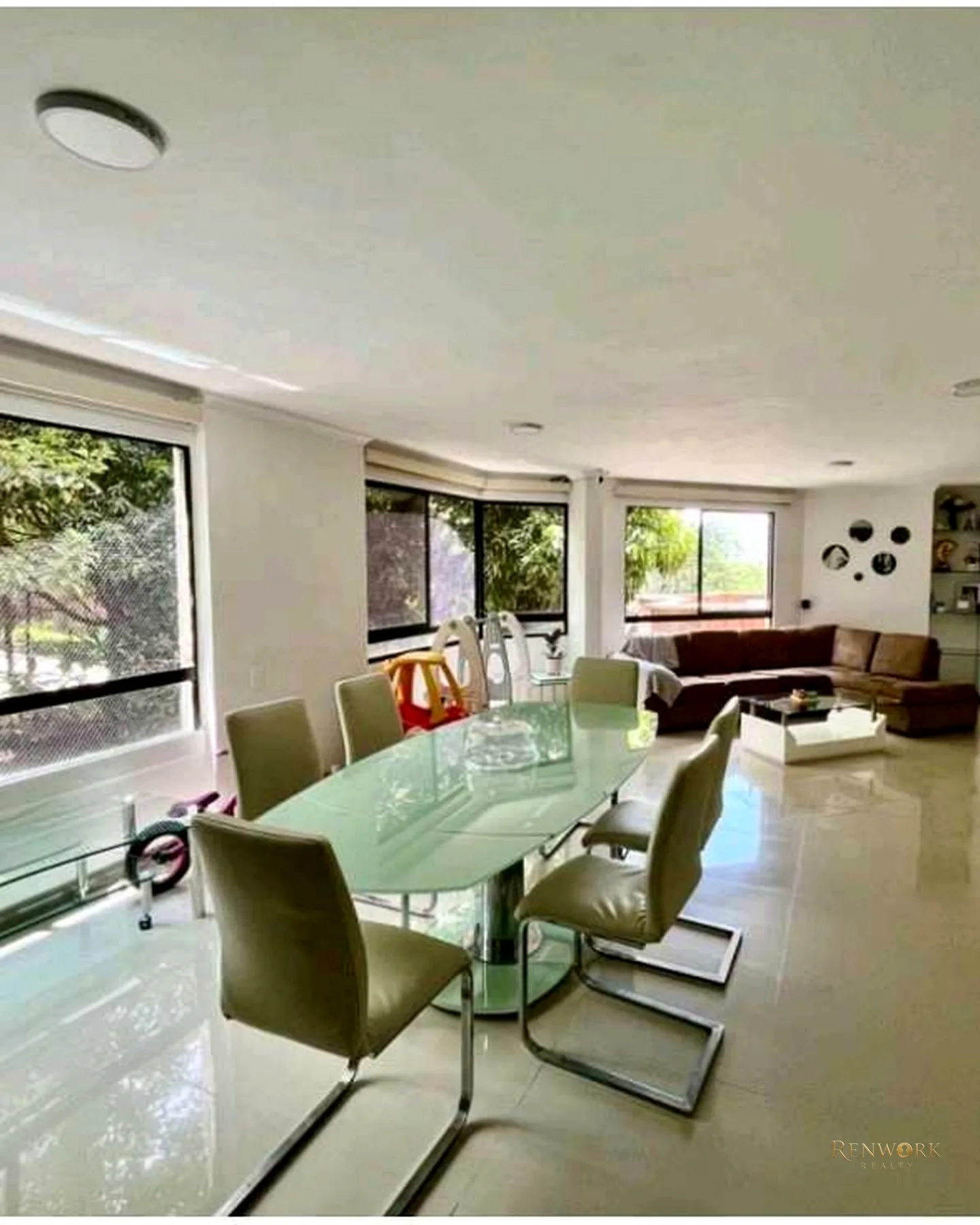 VENTA DE APARTAMENTO EN EL POBLADO LOMA EL TESORO · foto 3