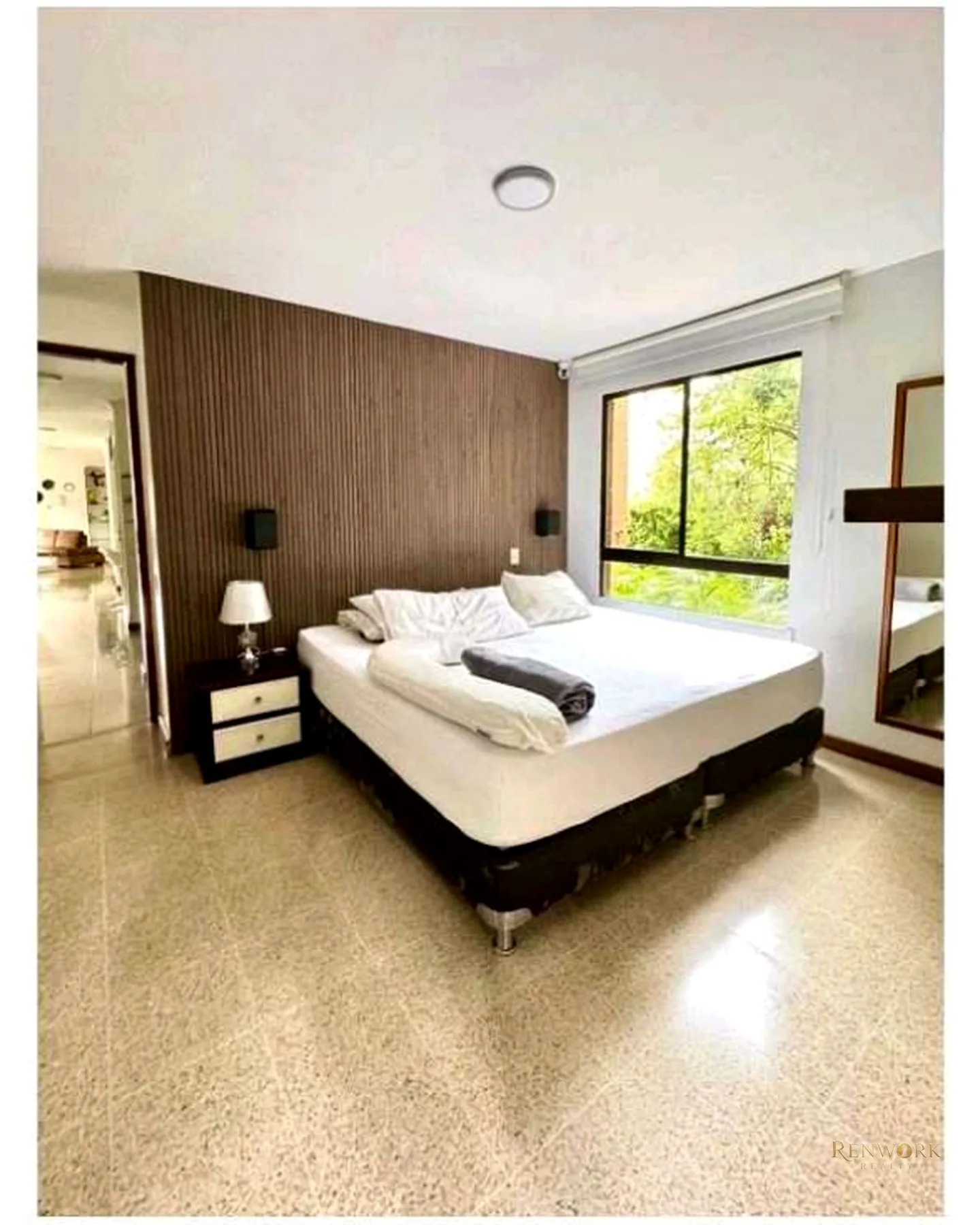 VENTA DE APARTAMENTO EN EL POBLADO LOMA EL TESORO · foto 7