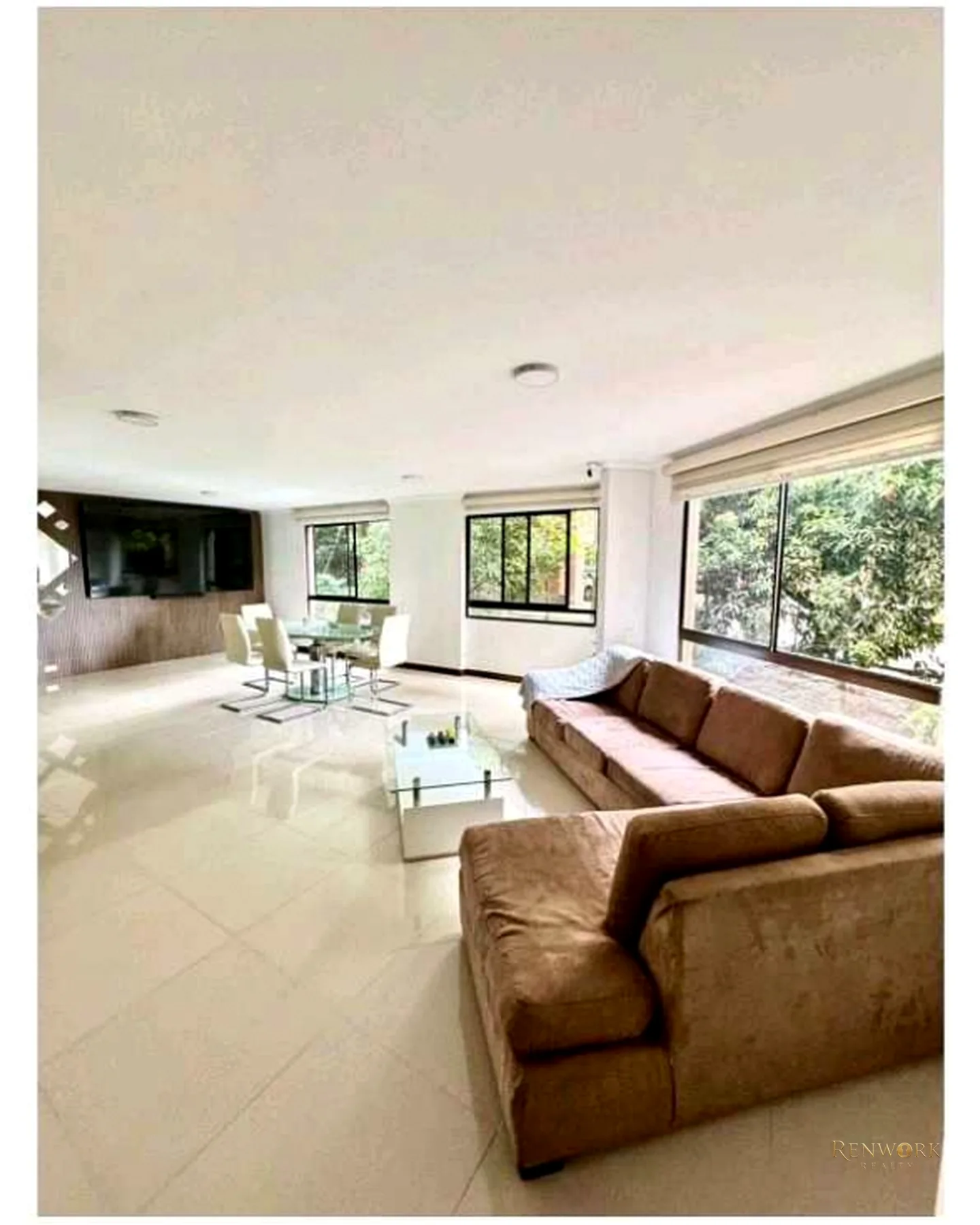 VENTA DE APARTAMENTO EN EL POBLADO LOMA EL TESORO · foto 2