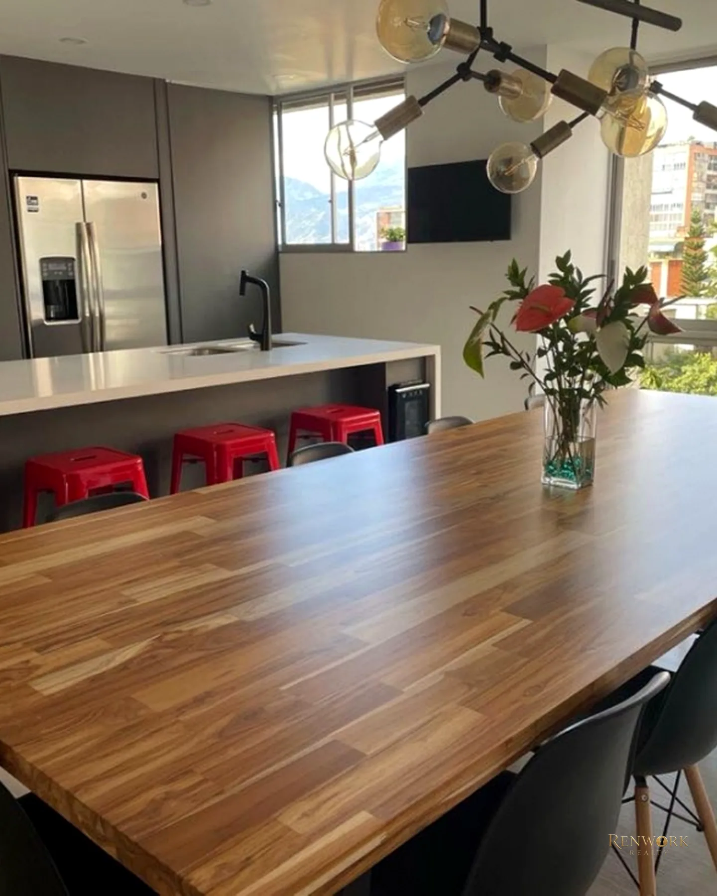VENTA DE APARTAMENTO EN EL POBLADO, MILLA DE ORO · foto 4