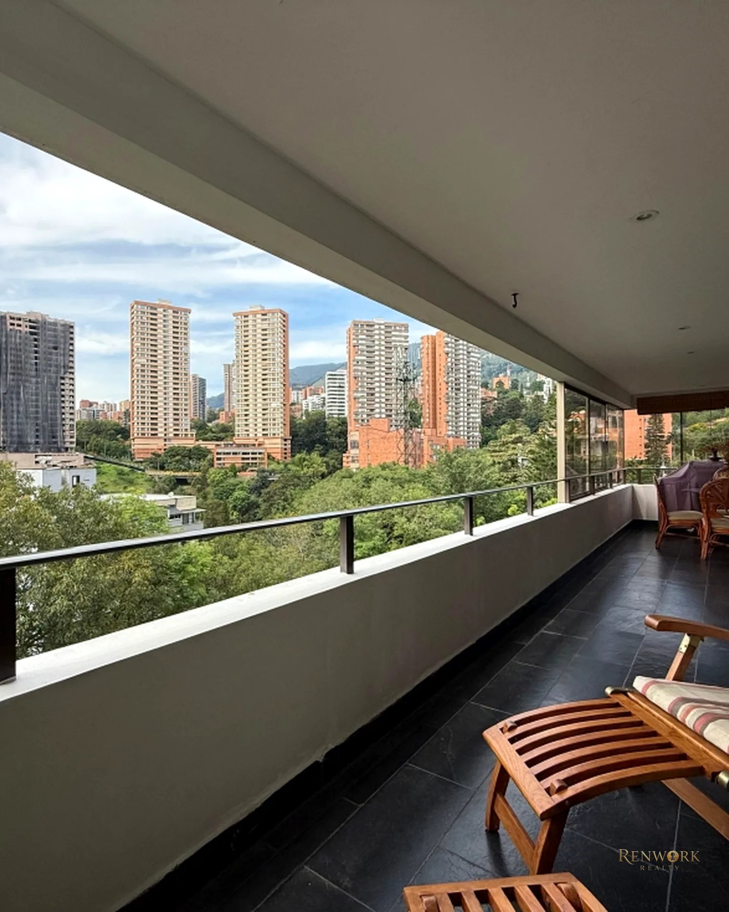 VENTA DE APARTAMENTO EN EL POBLADO SAN LUCAS · foto 14