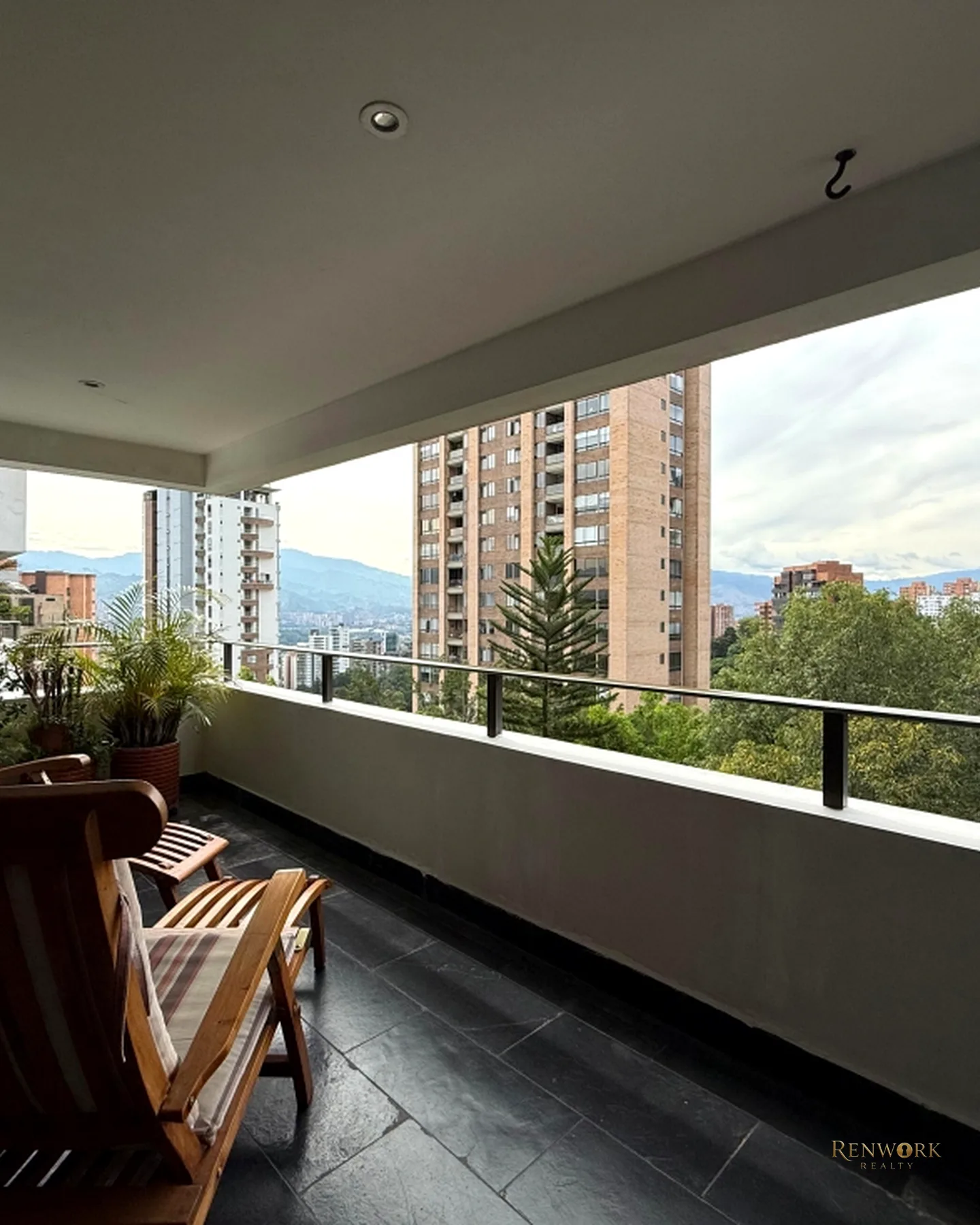 VENTA DE APARTAMENTO EN EL POBLADO SAN LUCAS · foto 15