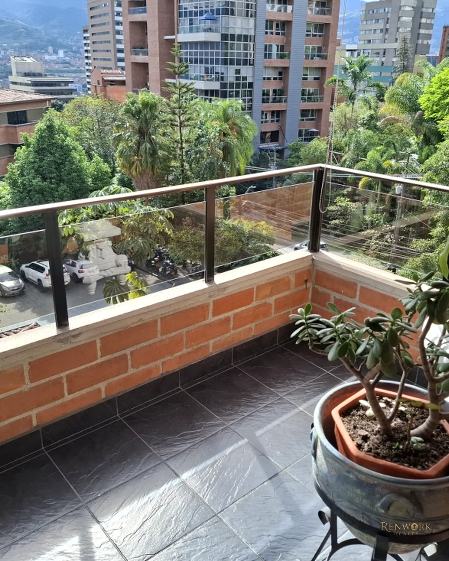 VENTA DE APARTAMENTO EN EL POBLADO, SECTOR CASTROPOL · foto 18
