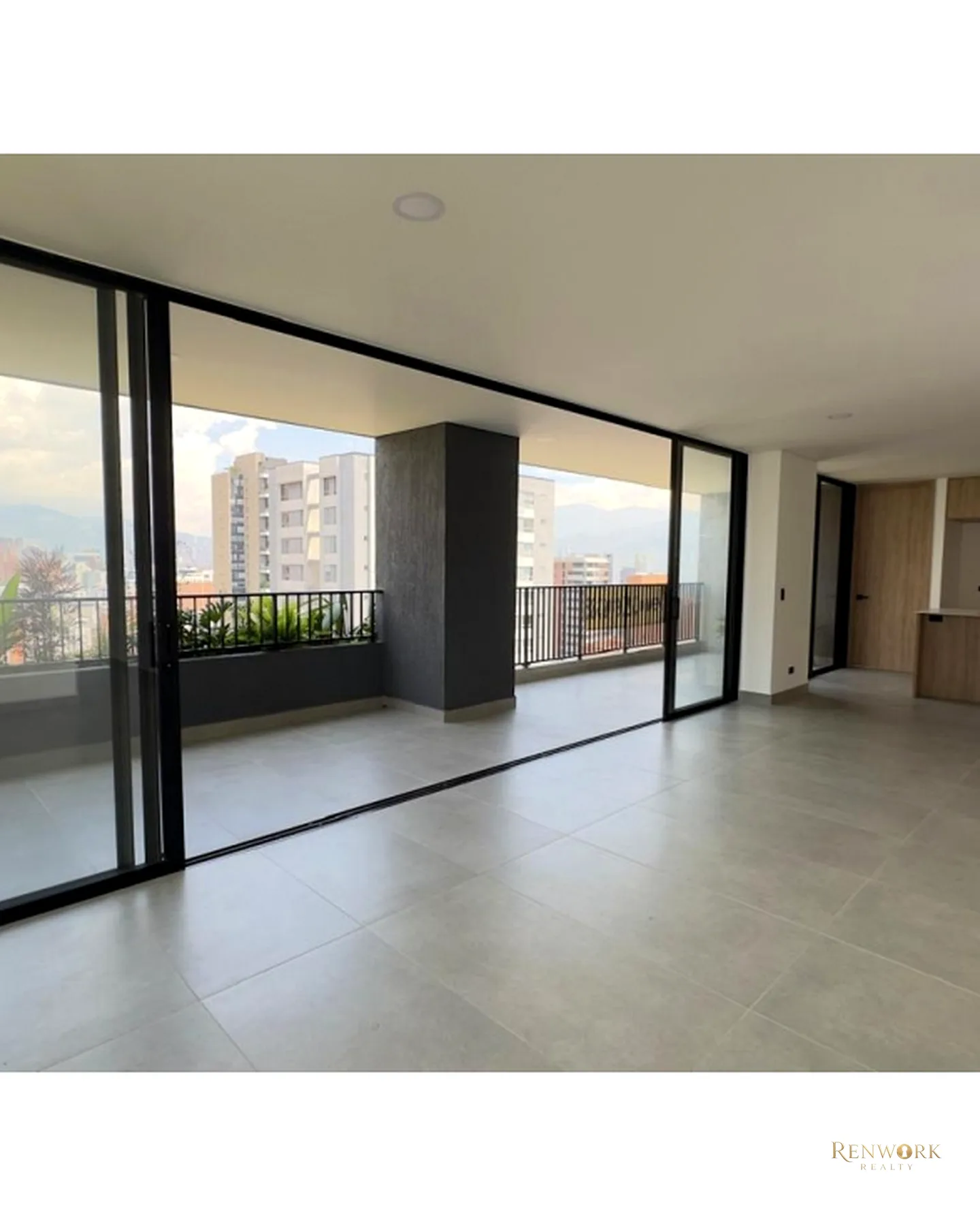 VENTA DE APARTAMENTO EN EL POBLADO SECTOR CASTROPOL · foto 9