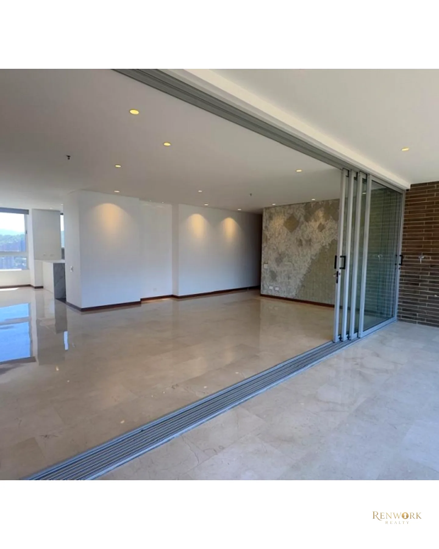 VENTA DE APARTAMENTO EN EL POBLADO SECTOR EL TESORO · foto 5